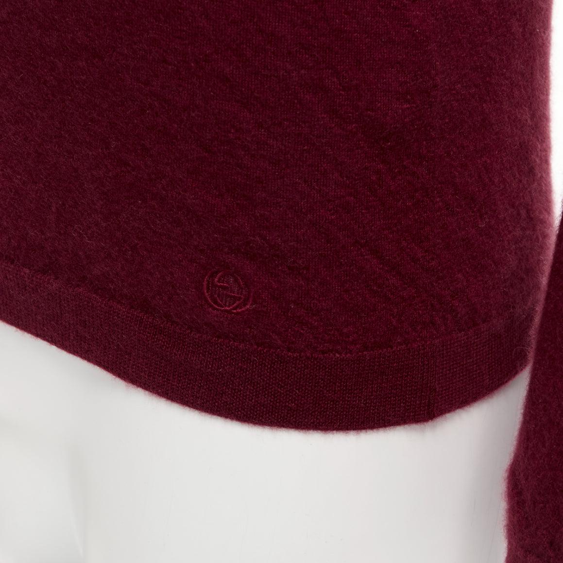 GUCCI Vintage 100% cashmere burgundy GG logo bateau neck sweater L
Reference: JSLE/A00119
Brand: Gucci
Material: Cashmere
Color: Burgundy
Pattern: Solid
Closure: Pullover
Extra Details: Discreet GG logo at right hem.
Made in: