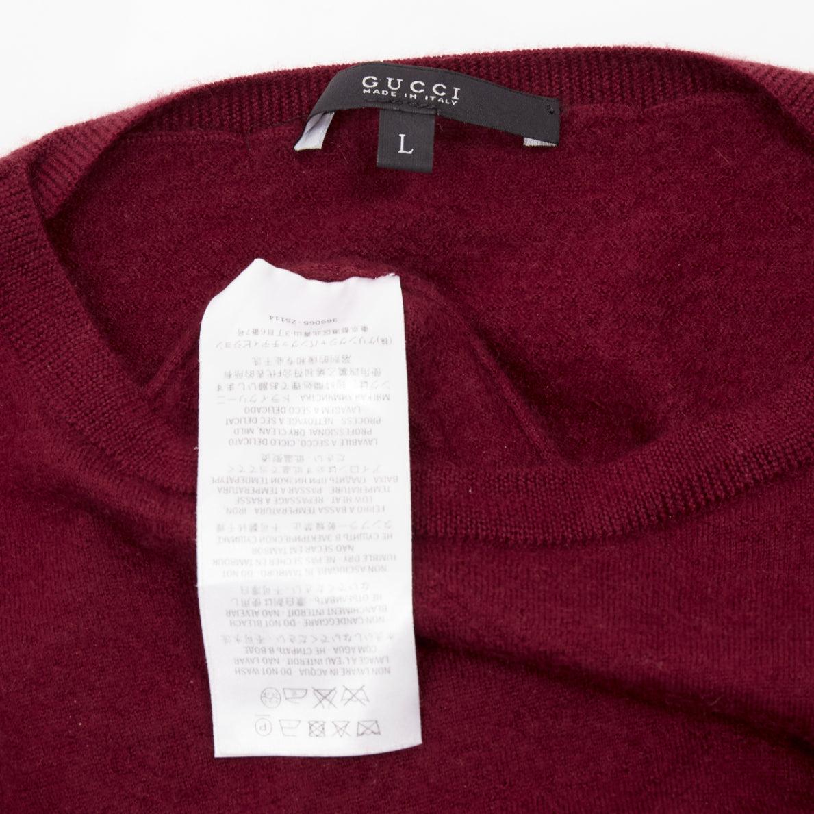 GUCCI Vintage 100% cashmere burgundy GG logo bateau neck sweater L For Sale 4