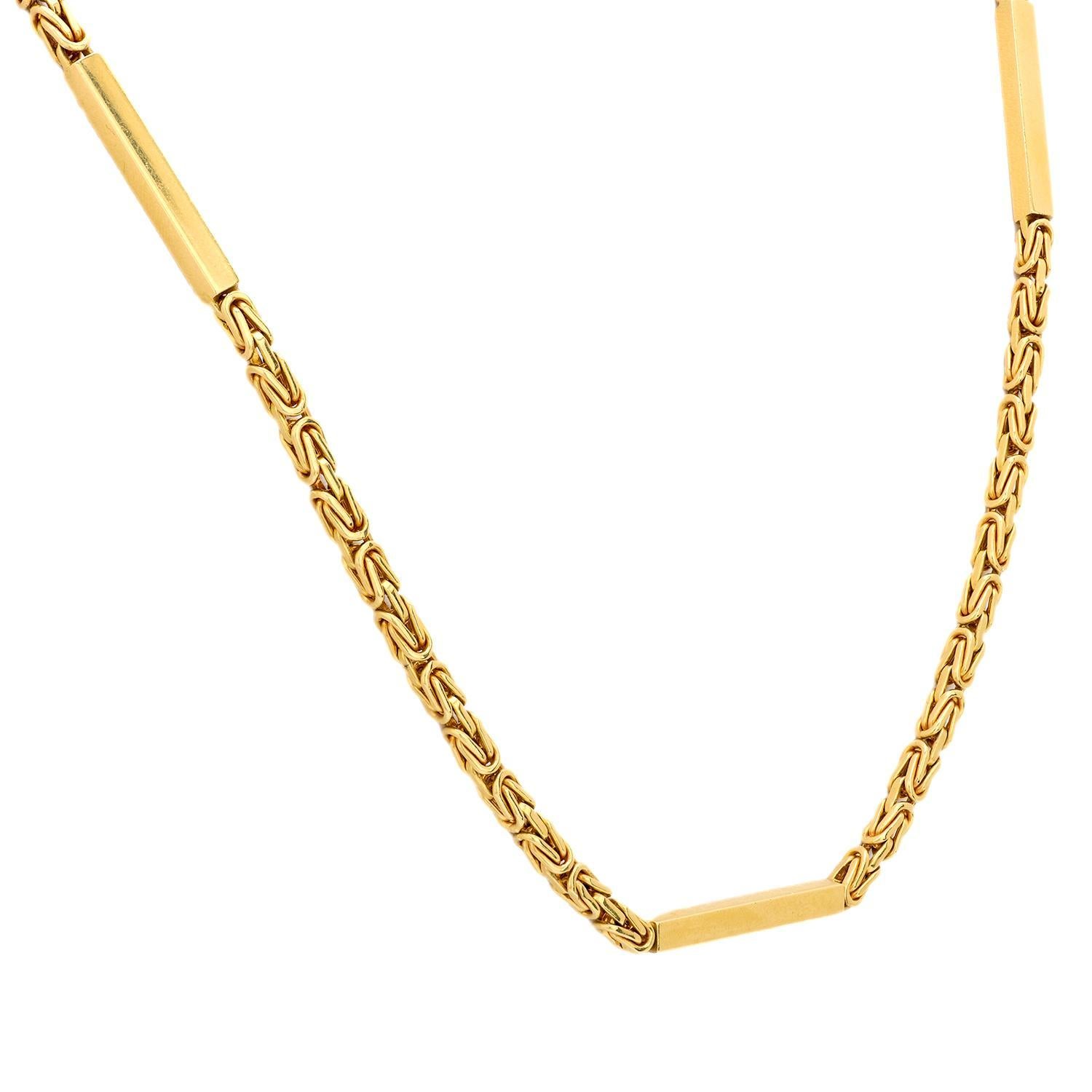 Moderno Collana a catena Gucci vintage in oro giallo 18 carati in vendita