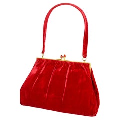Gucci Vintage-Tasche aus Seidensamt mit Griff aus den 1970er Jahren und Stein-Schließe