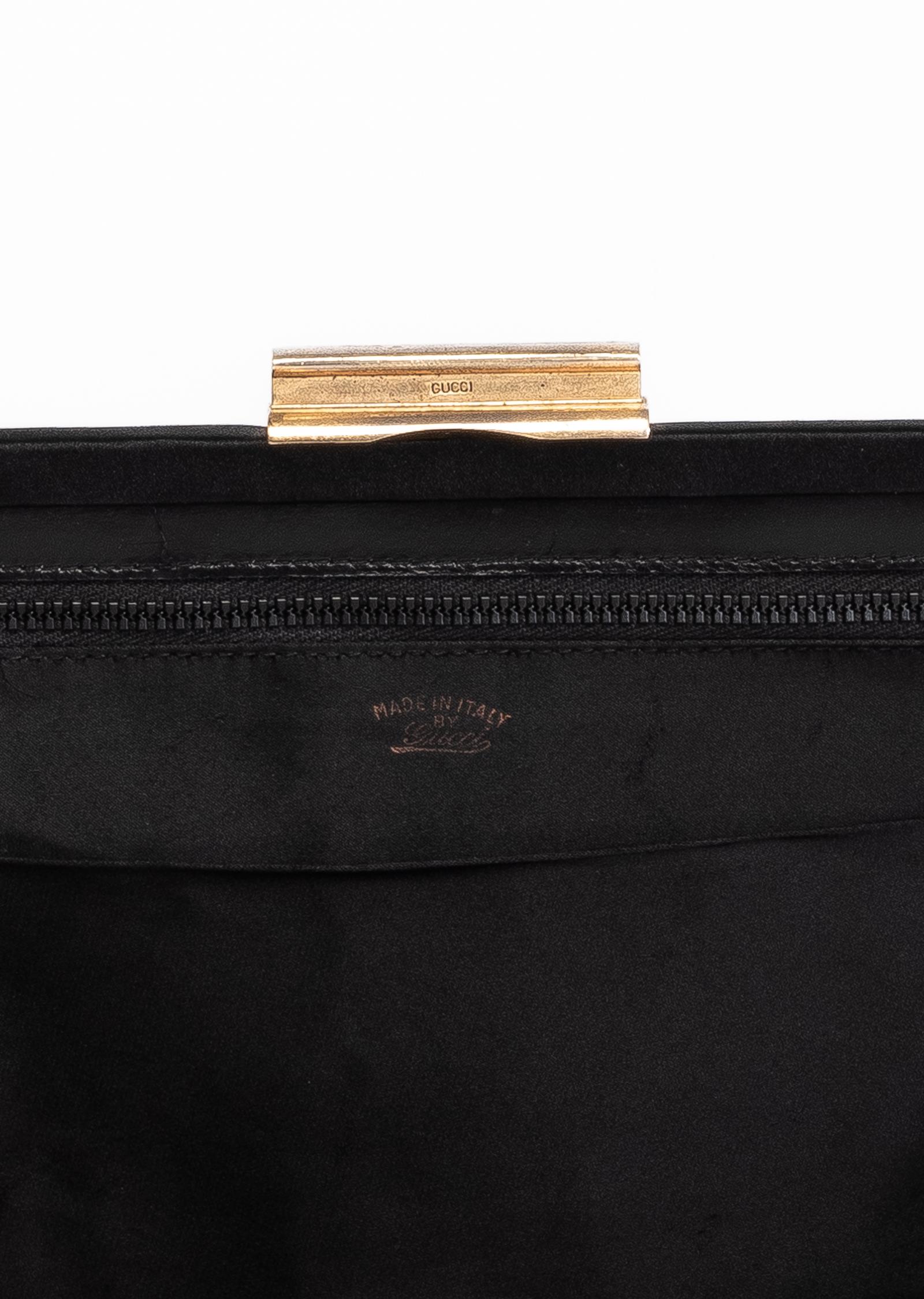 Noir Gucci Vintage 1979 2N1 Black Patent Leather Day To Evening Bag en vente