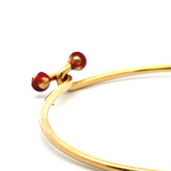 Gucci Vintage 9.50 Grams 18 Karat Yellow Gold Bangle Bracelet