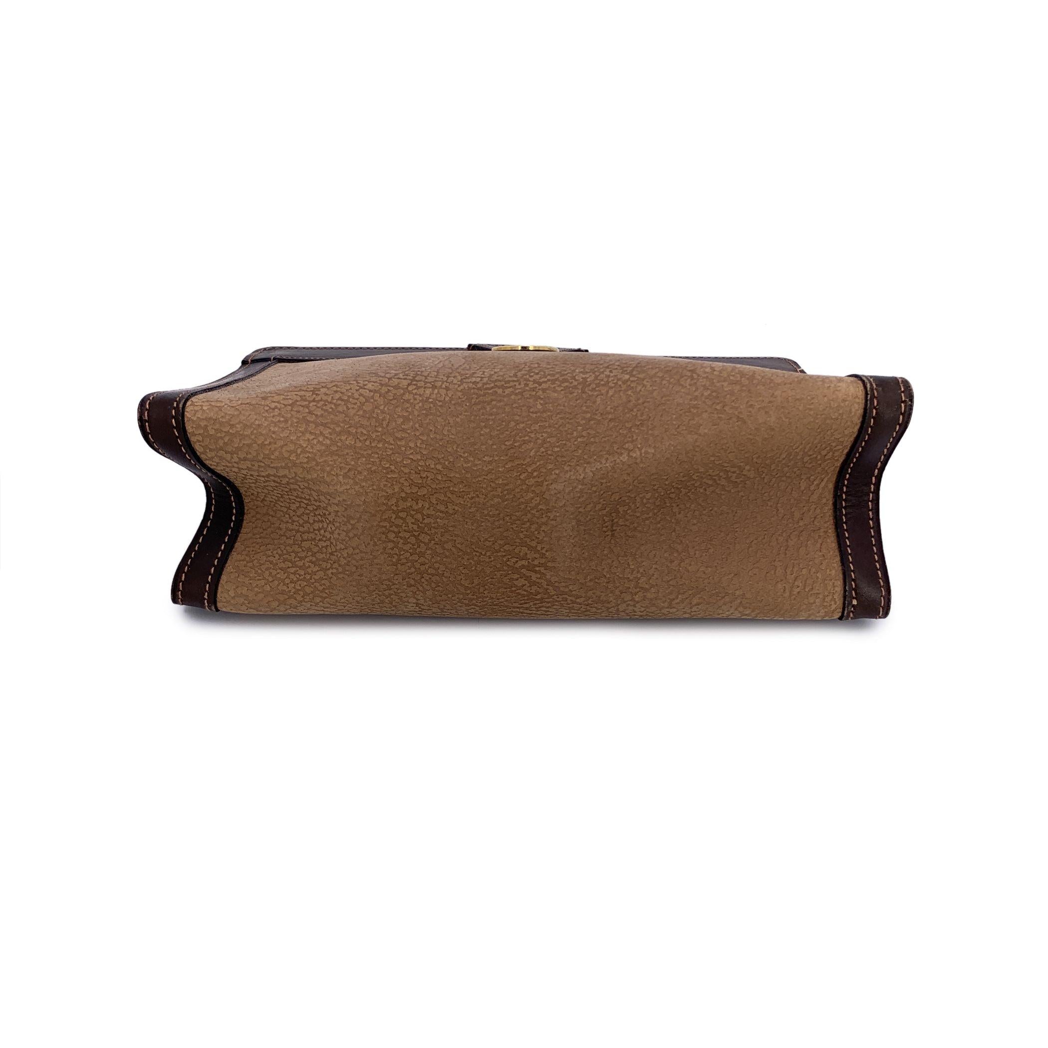 Women's or Men's Gucci Vintage Beige Brown Leather Cosmetic Bag Clutch Pouch For Sale