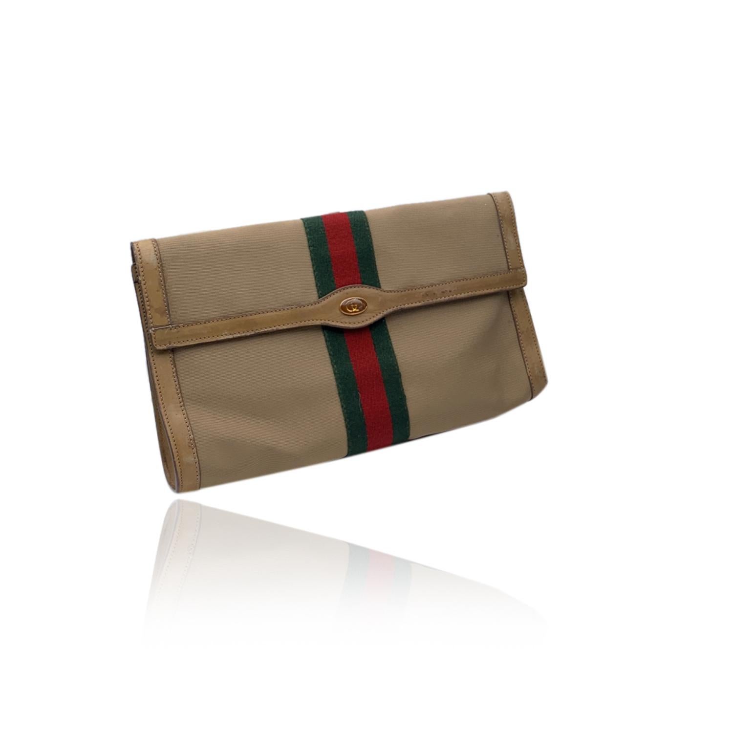 Gucci Vintage Beige Canvas Web Flap Cosmetic Bag Clutch Handbag In Good Condition In Rome, Rome