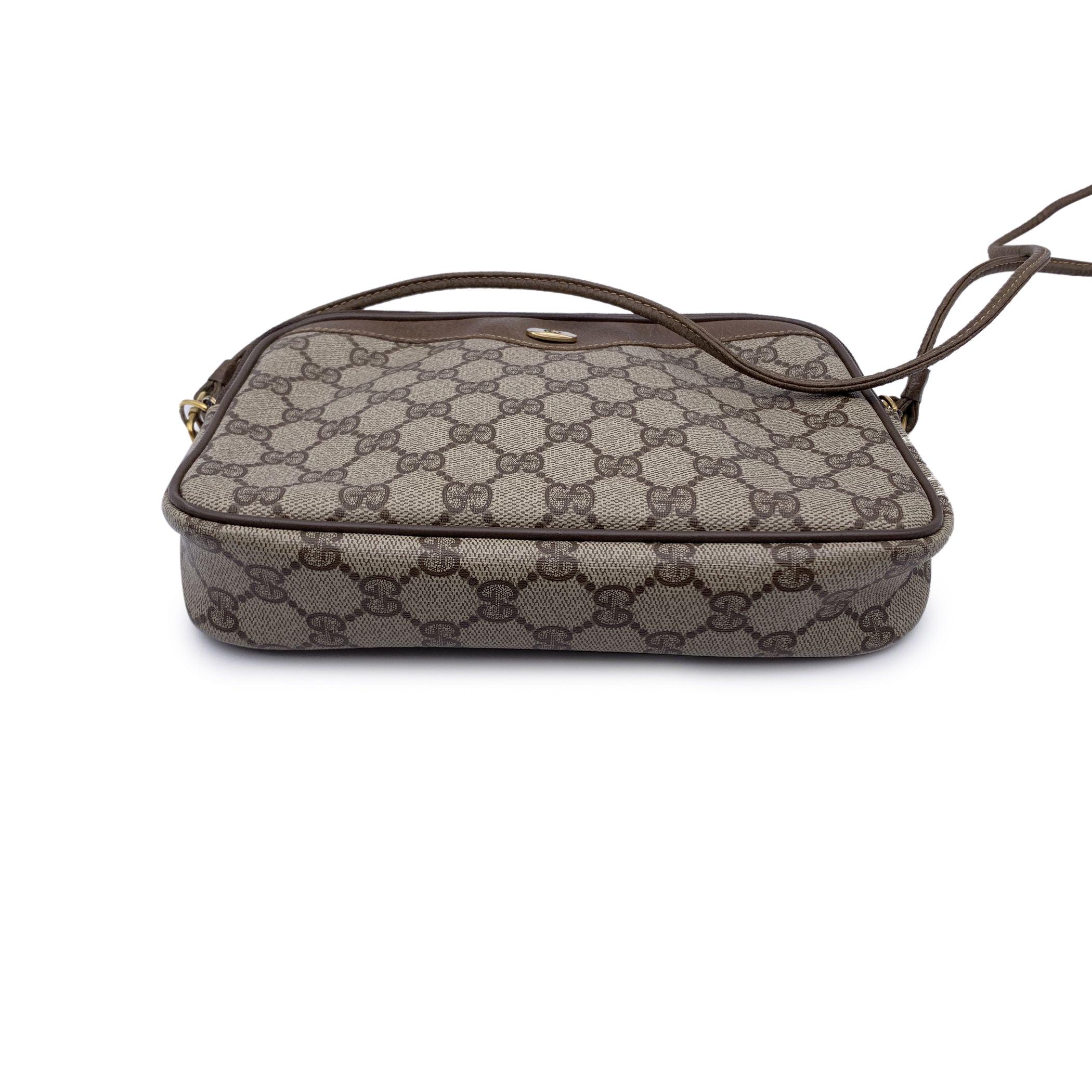 Women's Gucci Vintage Beige GG Monogram Canvas Crossbody Messenger Bag