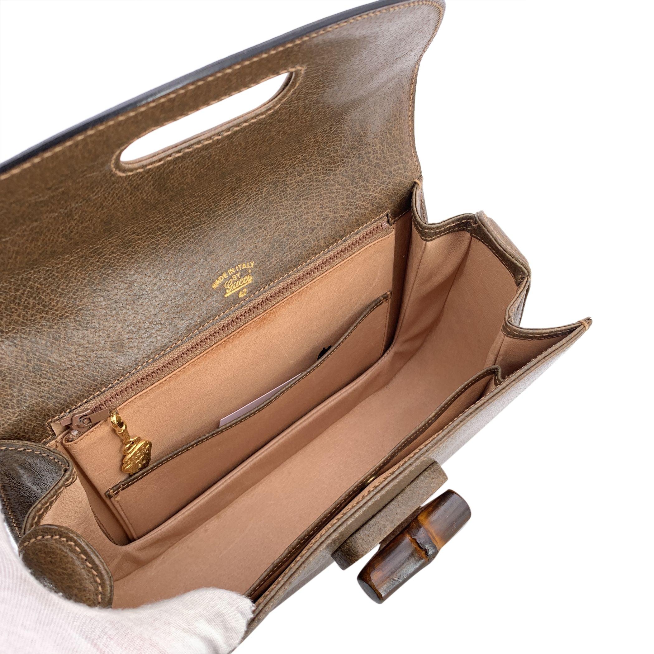 Women's Gucci Vintage Beige Leather Bamboo Bag Top Handle Handbag For Sale