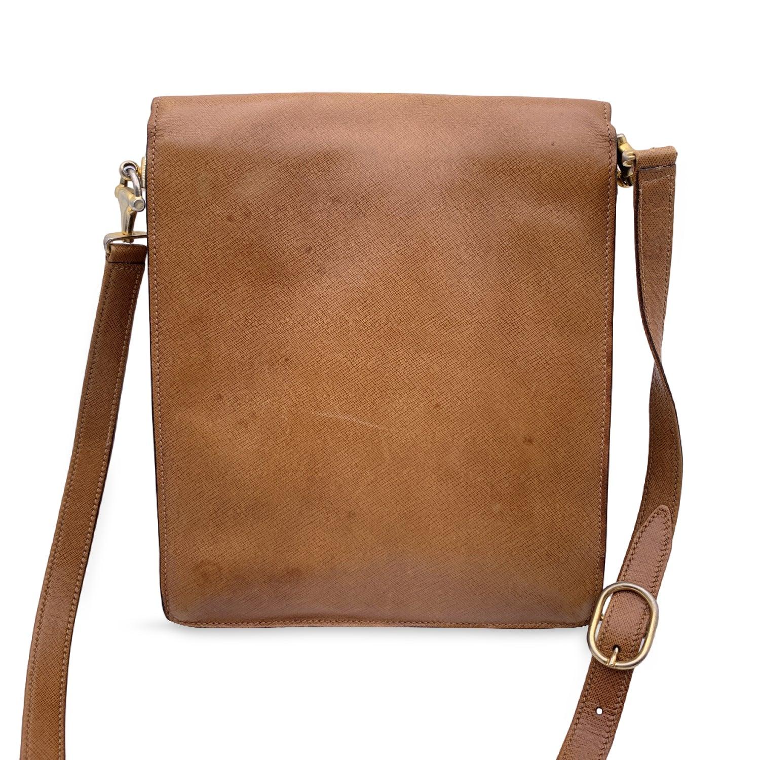 GUCCI Neo Vintage GG Supreme textured leather-trimmed coated-canvas  shoulder bag | NET-A-PORTER