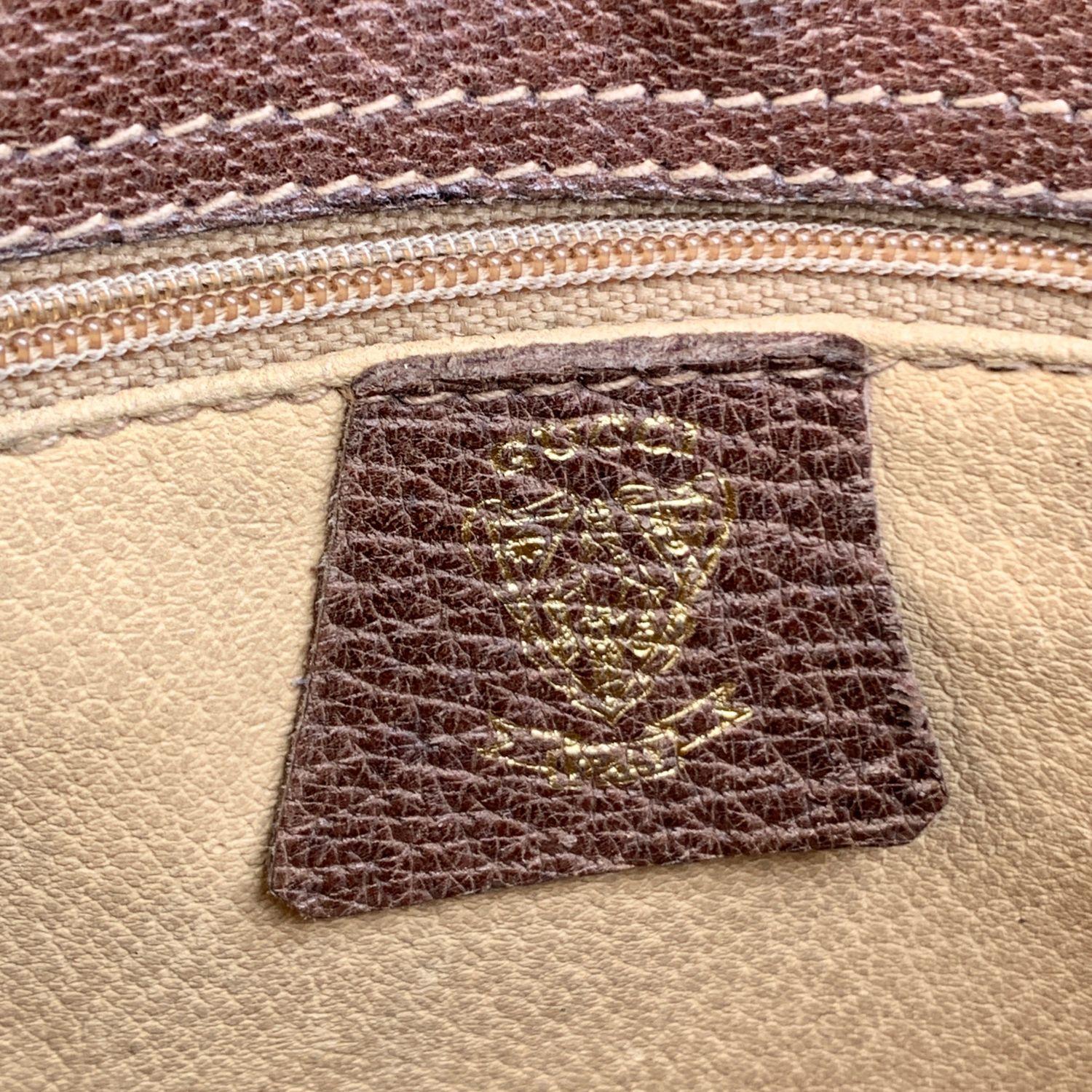 Women's Gucci Vintage Beige Monogram Canvas Bucket Shoulder Bag