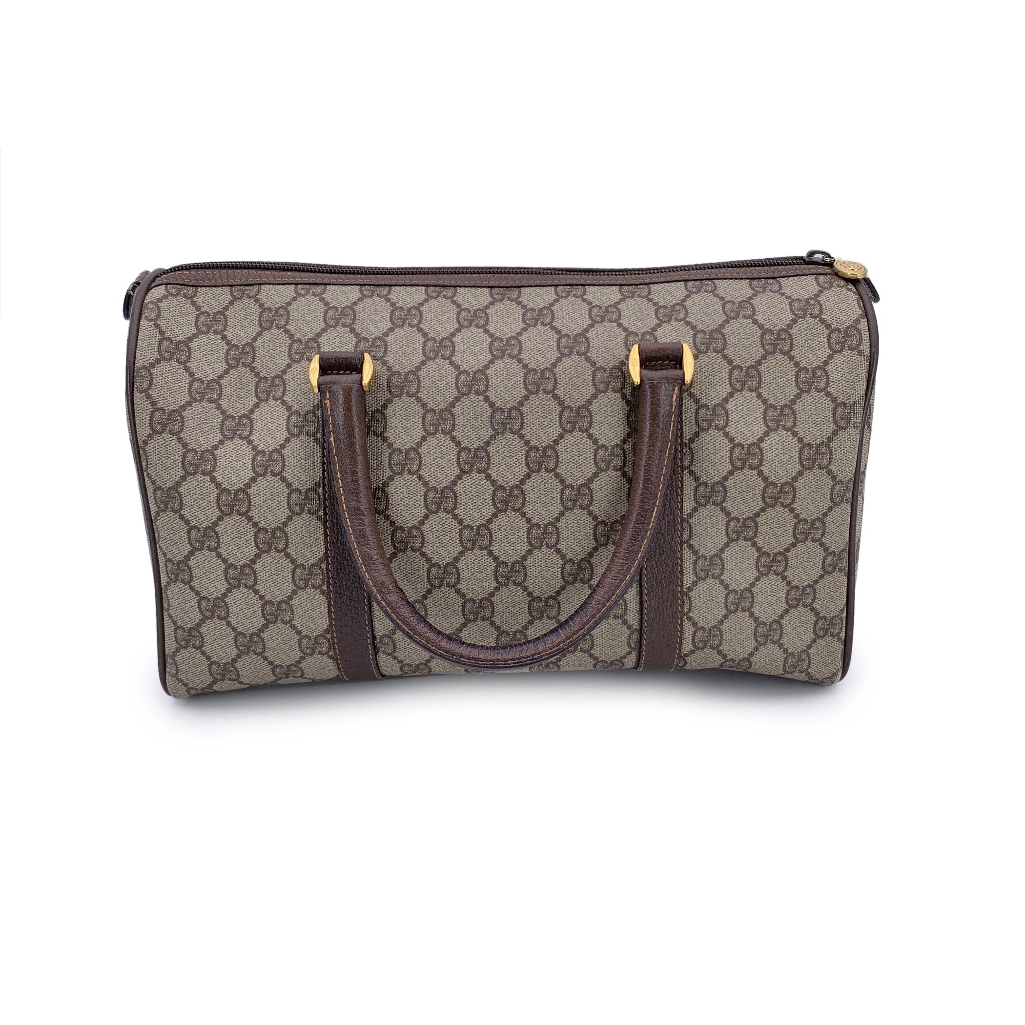 Women's Gucci Vintage Beige Monogram Canvas Leather GG Logo Boston Bag For Sale