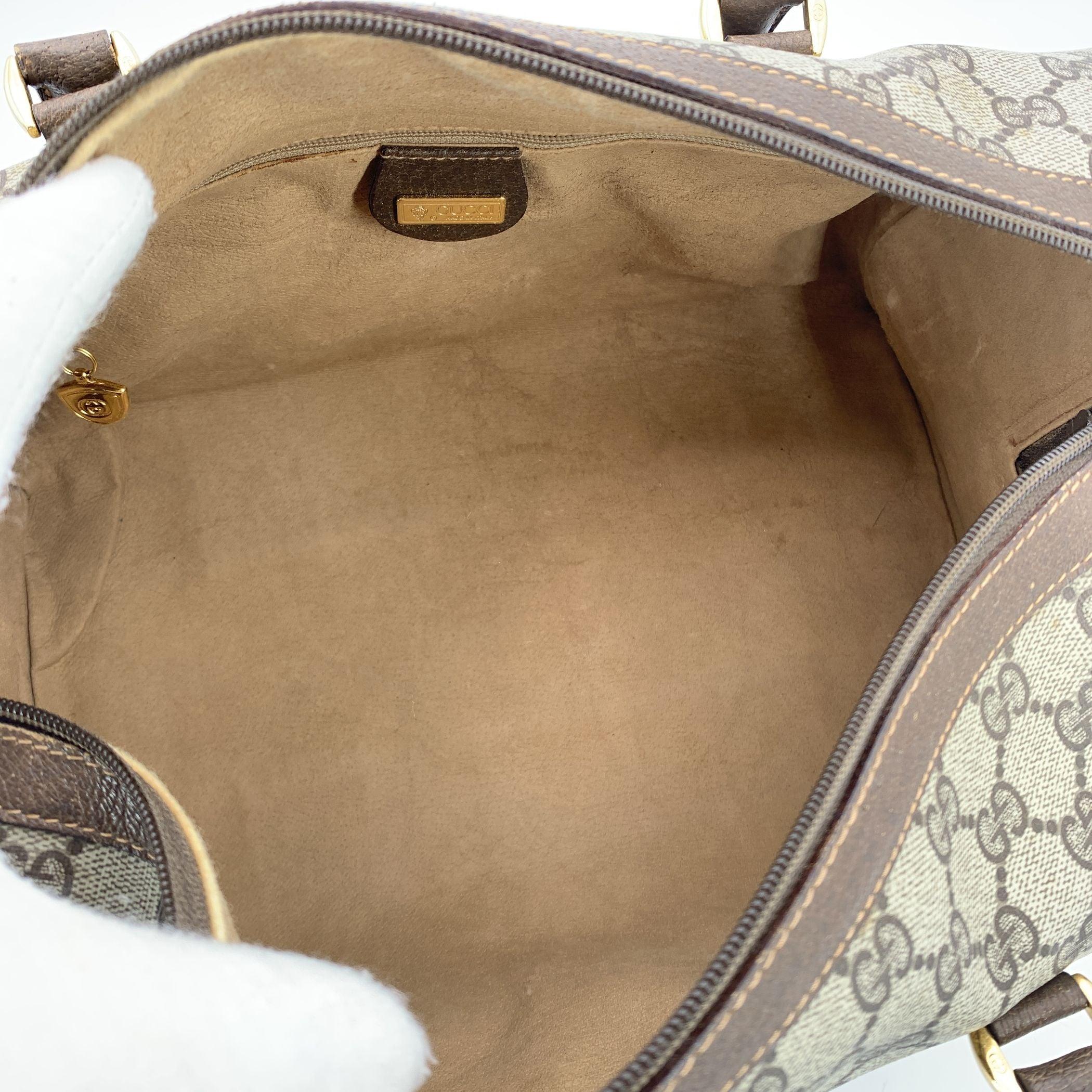 Gucci Vintage Beige Monogram Canvas Leather GG Logo Boston Bag For Sale 1