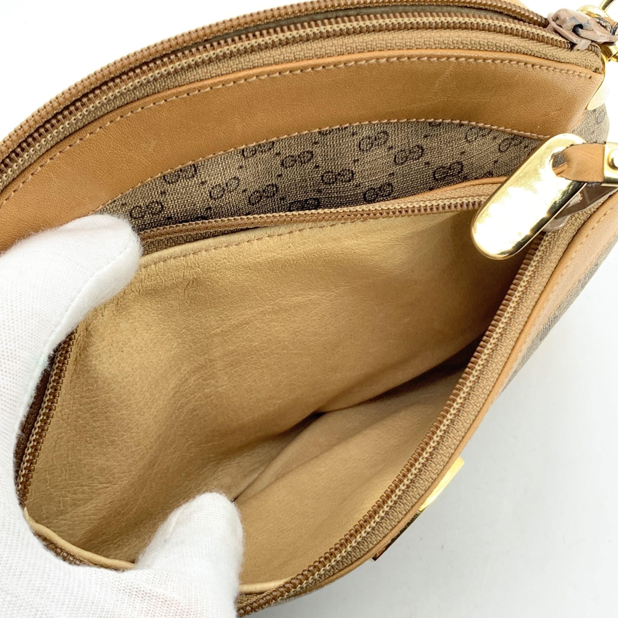 Gucci Vintage Beige Monogram Canvas Semi Round Sac à bandoulière en vente 2