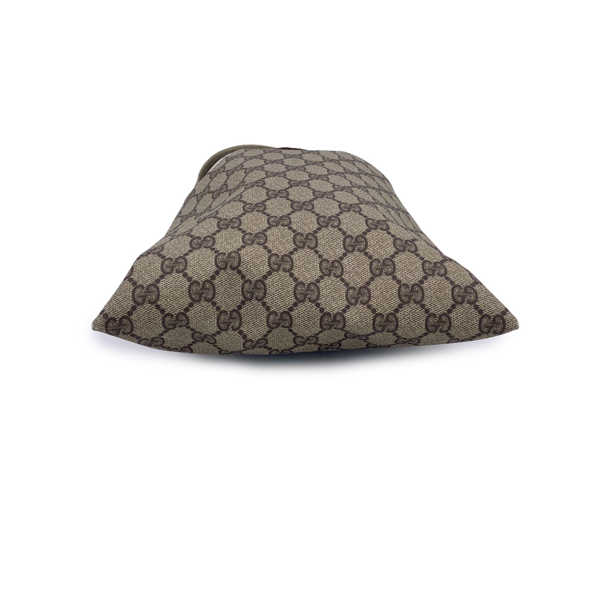 Gucci Vintage Monogramme Canvas Unisex Pouch Zip Case Bag Bon état - En vente à Rome, Rome