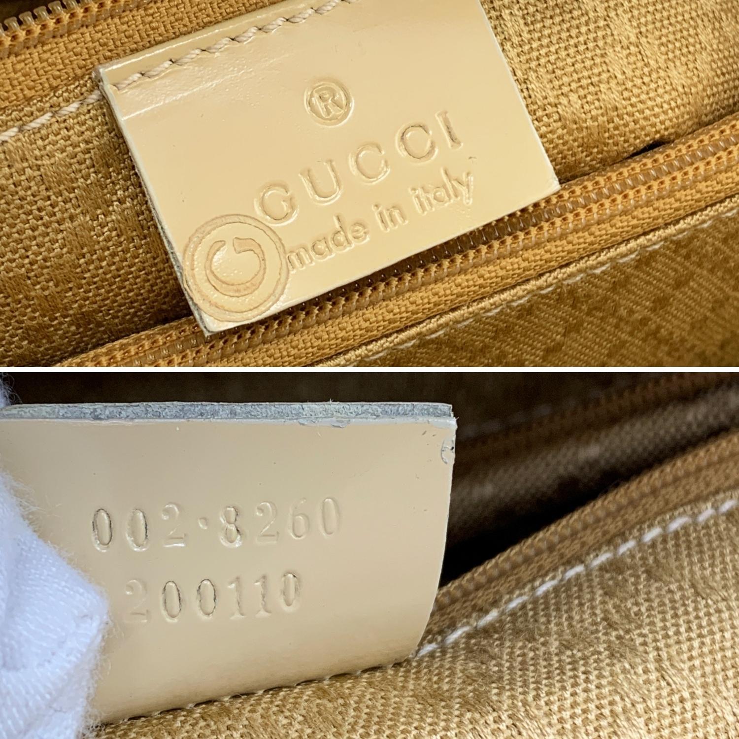 Gucci Vintage Beige Patent Leather Bamboo Princess Diana Tote Bag In Good Condition In Rome, Rome