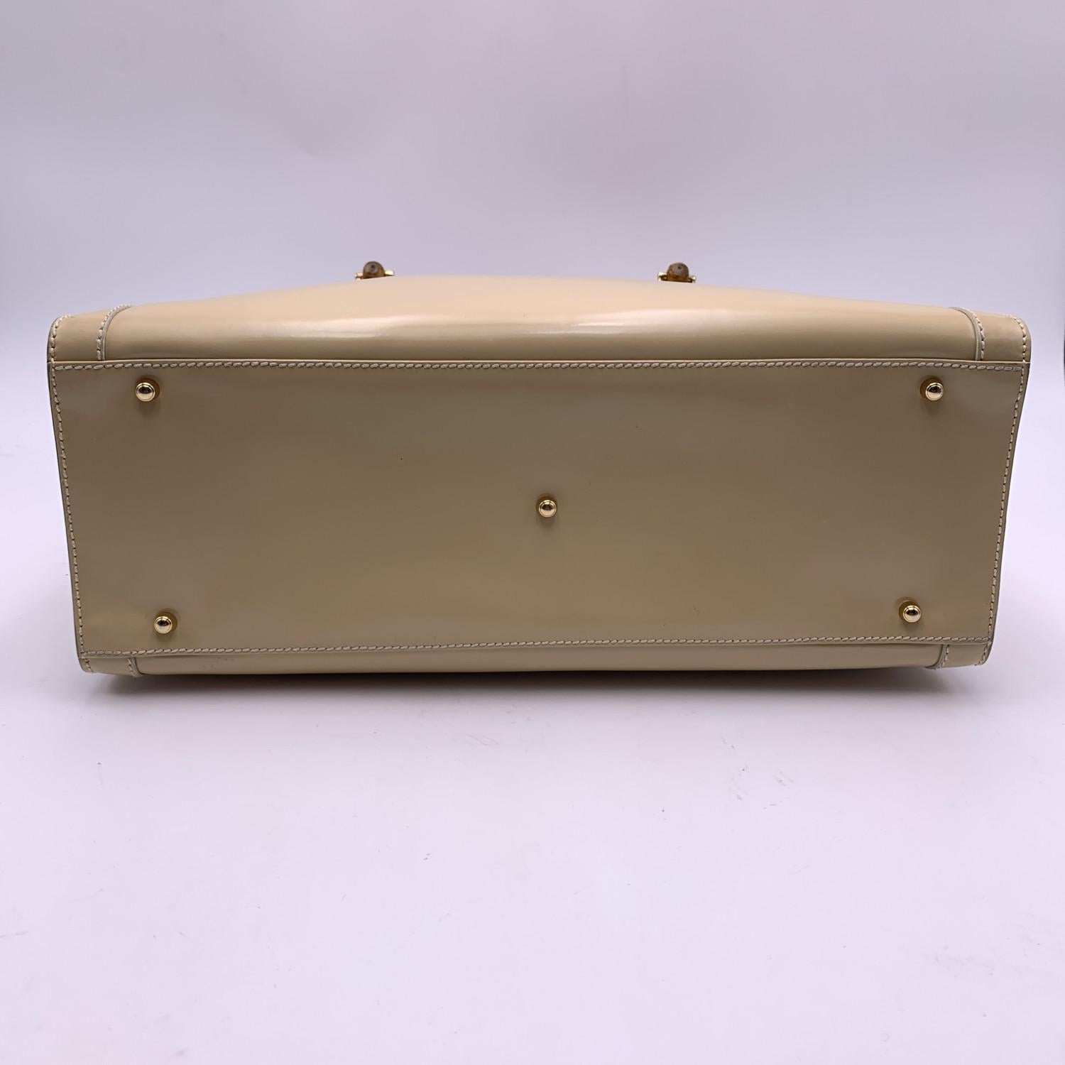 Gucci Vintage Beige Patent Leather Bamboo Princess Diana Tote Bag 2