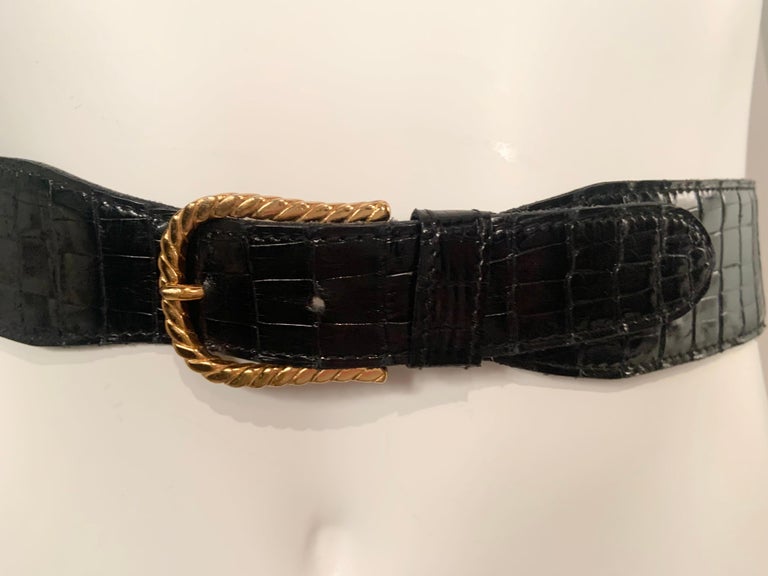 Gucci Vintage Black Alligator Belt Gold Toned Rope Twist 