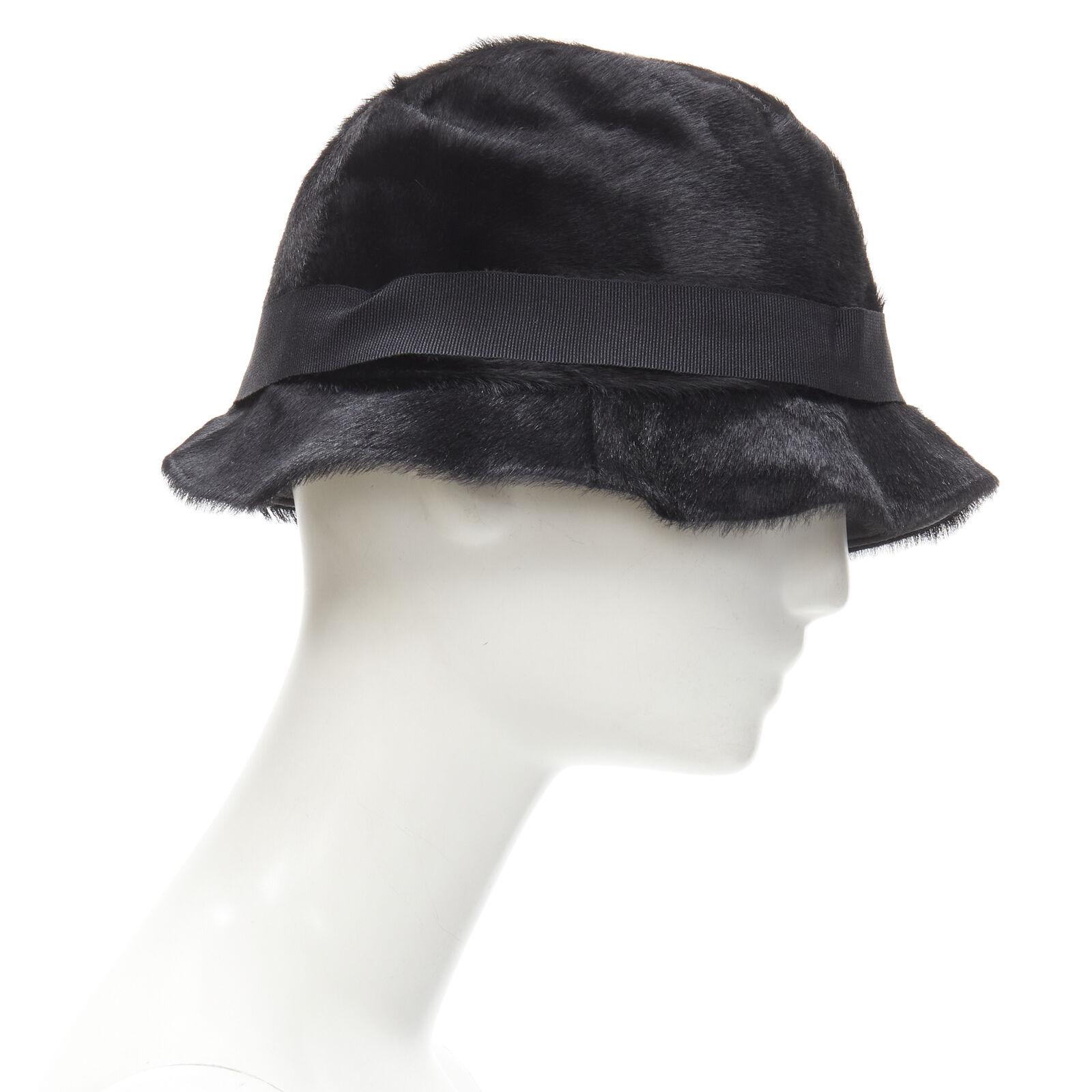 Women's GUCCI Vintage black calf hair leather GG logo grosgrain ribbon bucket hat M For Sale