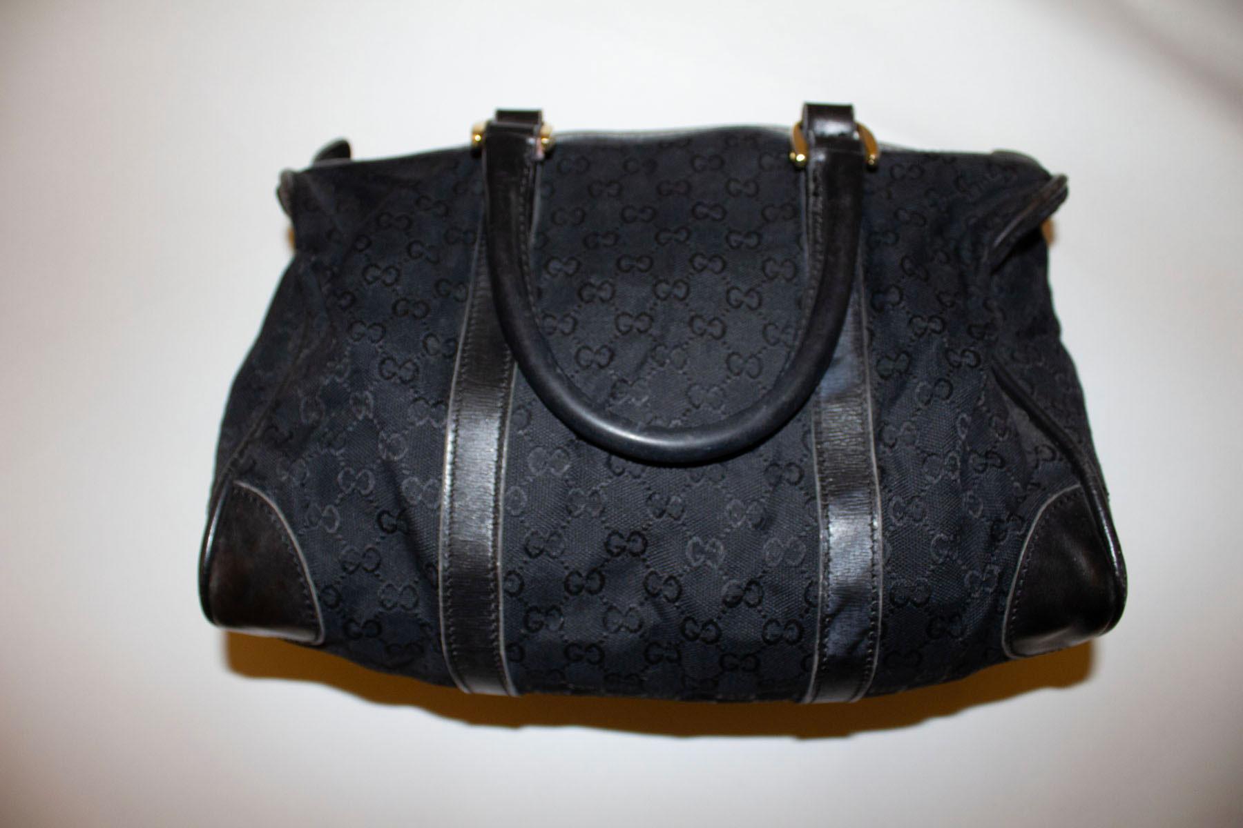 Gucci  Vintage Black Fabric Barrell Bag In Good Condition For Sale In London, GB