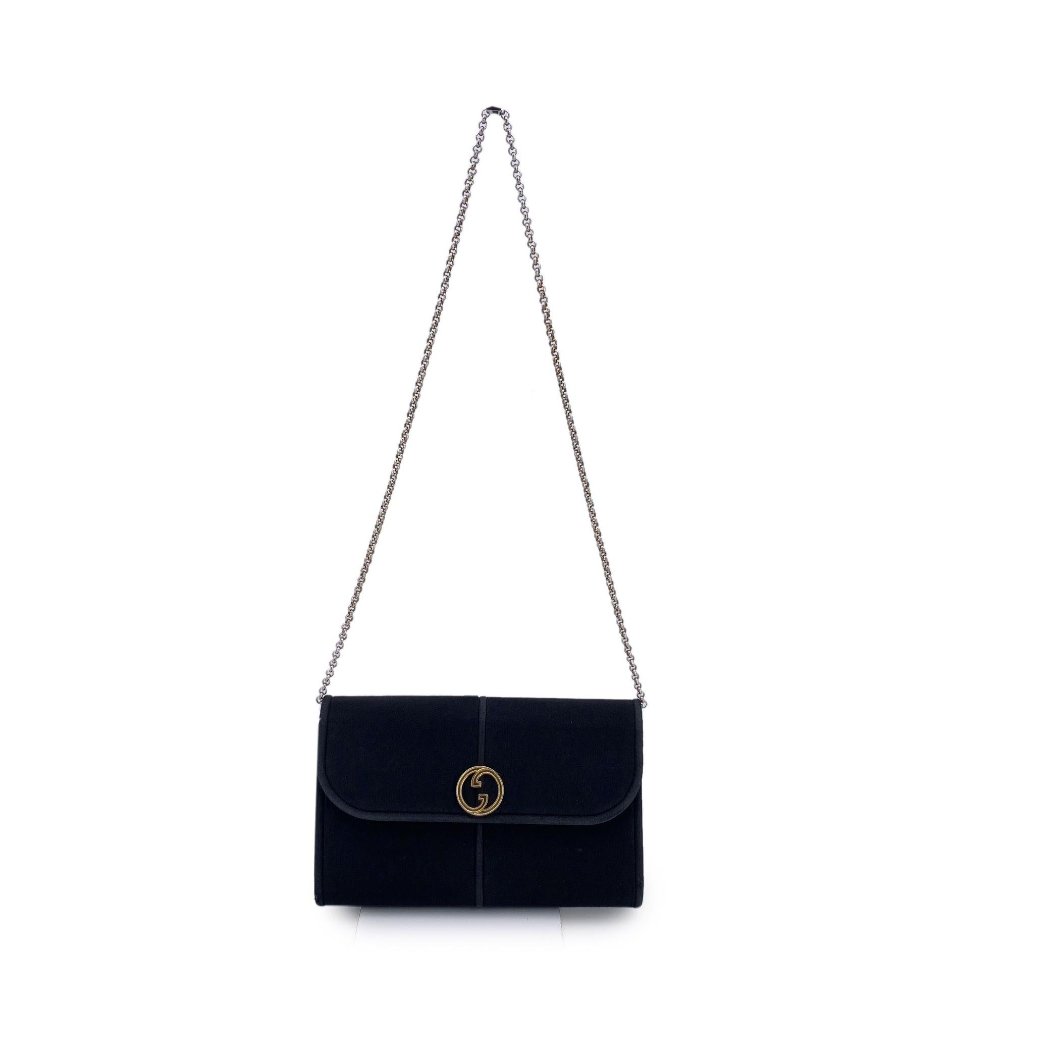 Noir Sac de soirée vintage en tissu noir de Gucci avec bandoulière en chaîne en vente