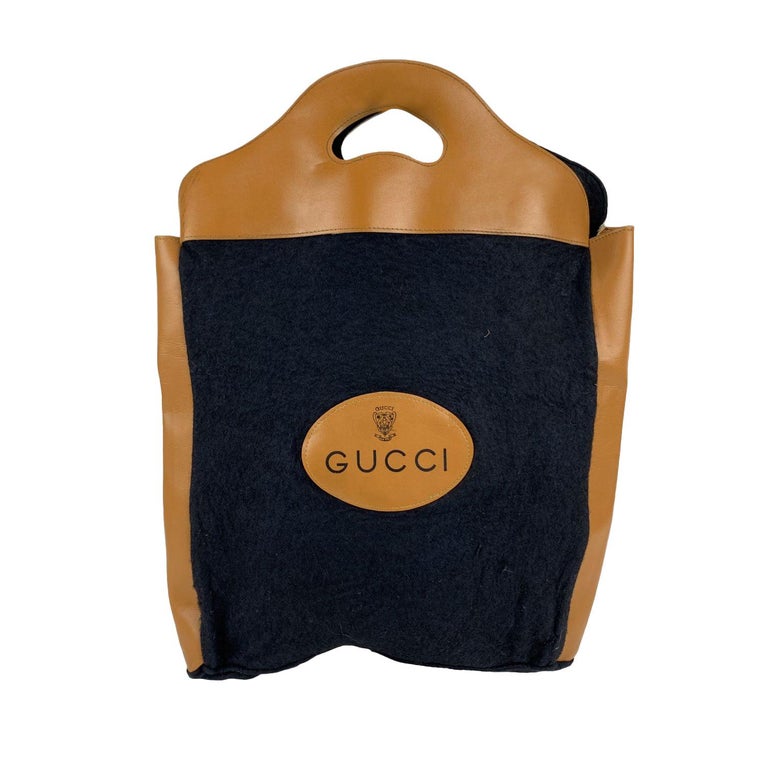 Gucci Vintage Black Felt Tote Handbag Shopping Bag Rare at 1stDibs | gucci black bag, shopping felt bags, gucci felt tote
