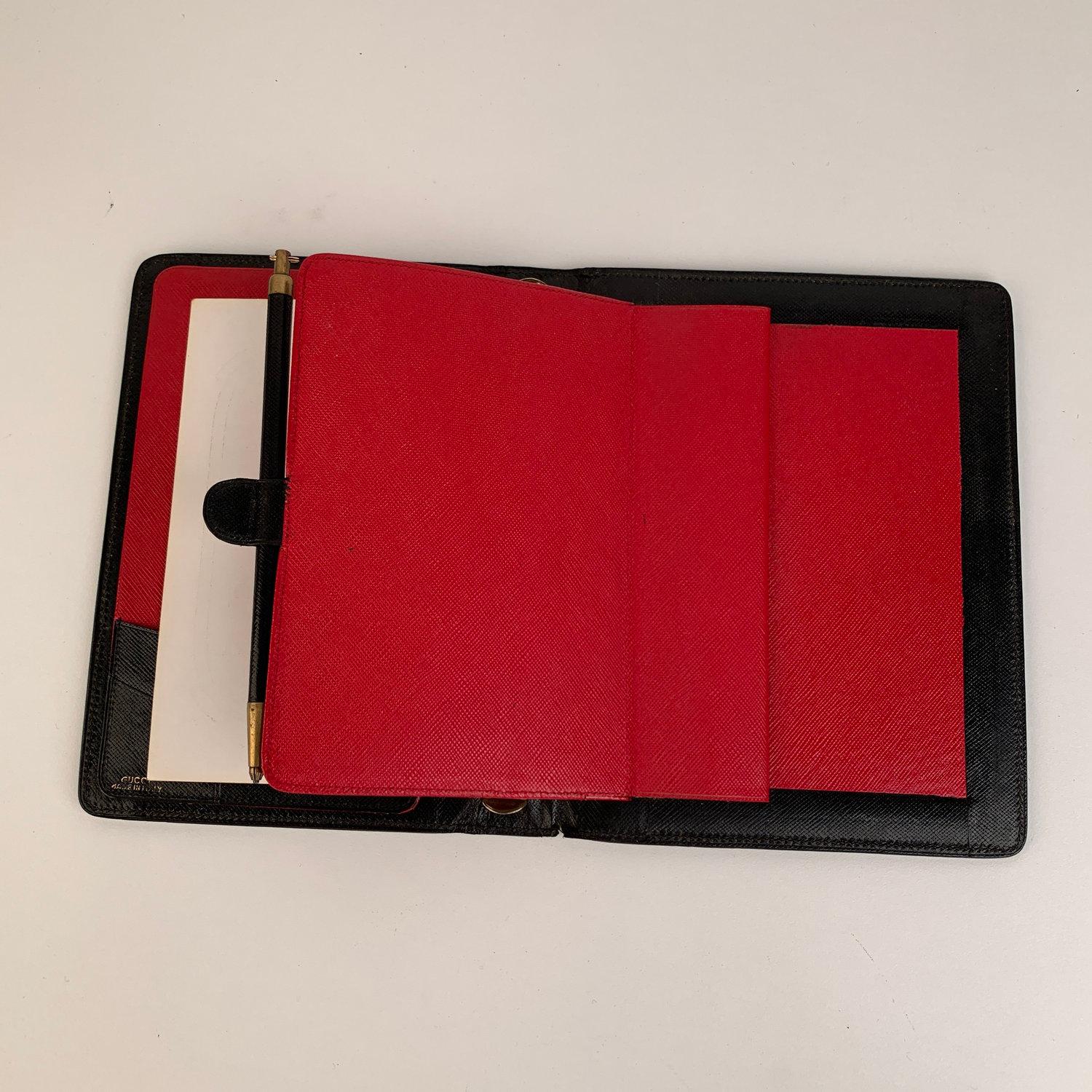 Gucci Vintage Black Leather 6 Ring Agenda Notebook with Pen In Good Condition In Rome, Rome