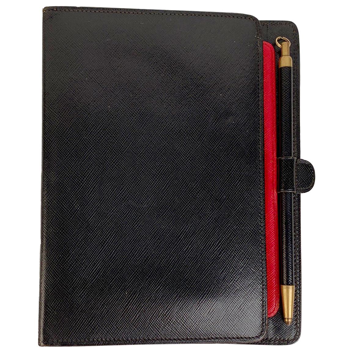 Gucci Vintage Black Leather 6 Ring Agenda Notebook with Pen
