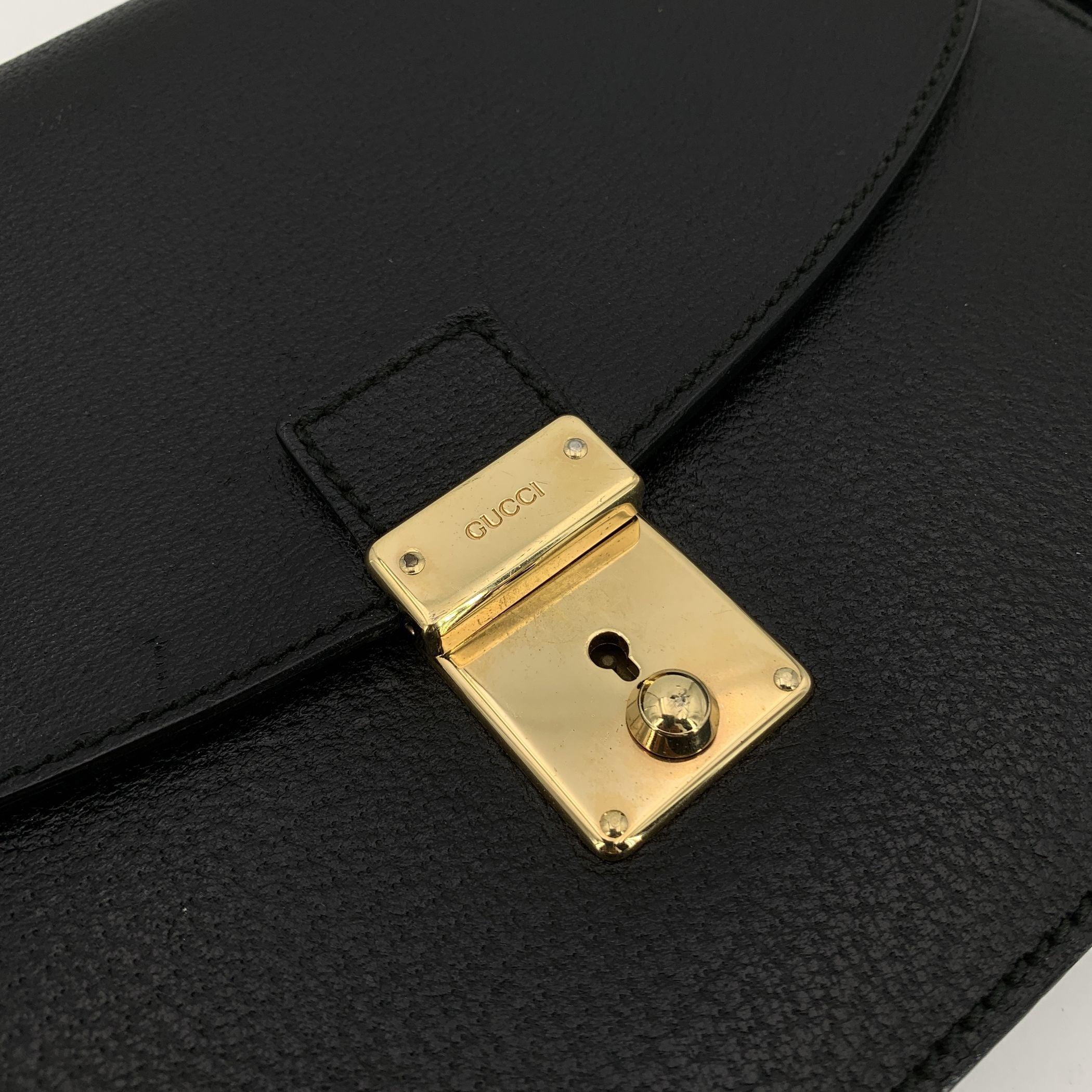 Noir Pochette en cuir noir vintage de Gucci Sac à poignet en vente
