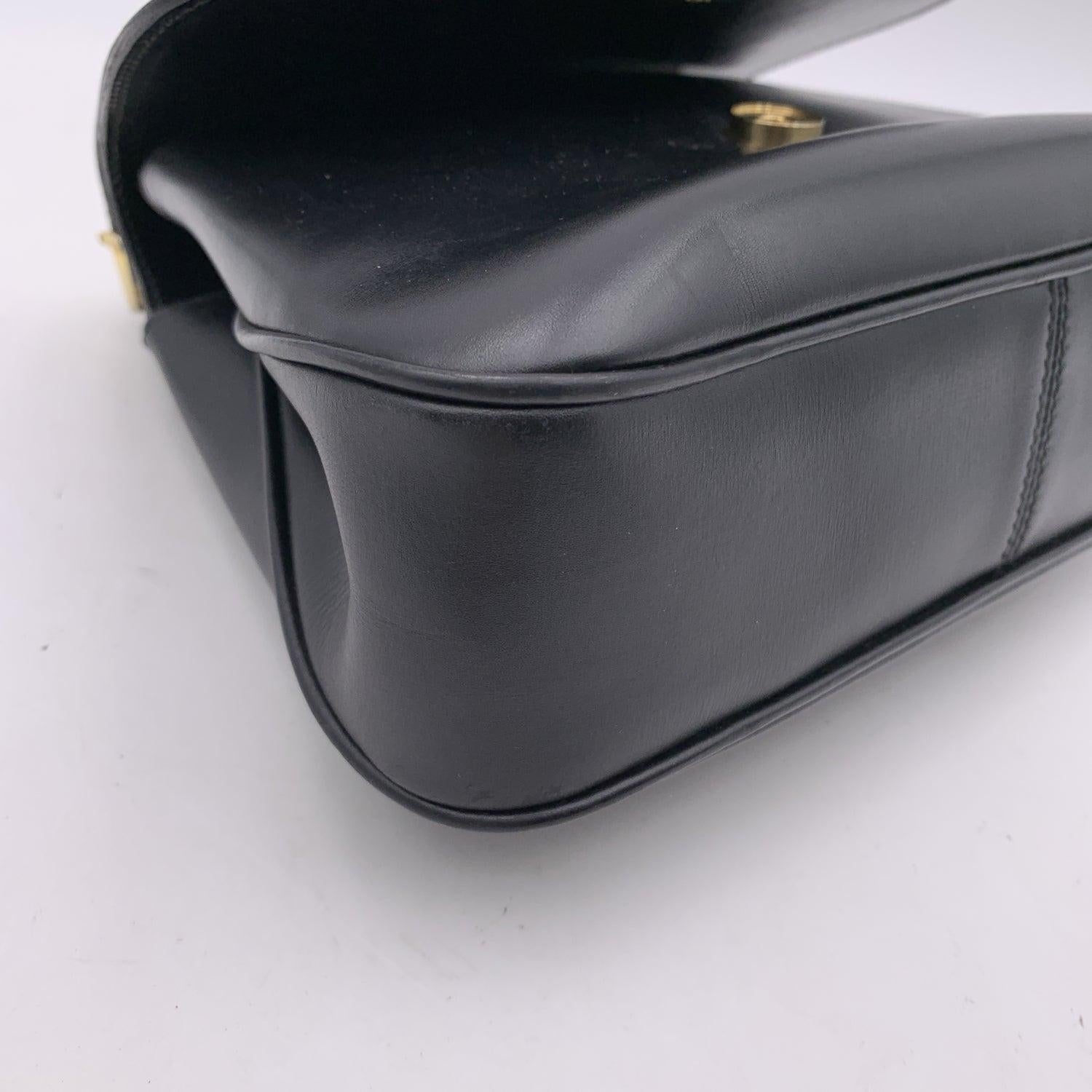 Gucci Vintage Black Leather Flap Handbag Top Handle Bag 4