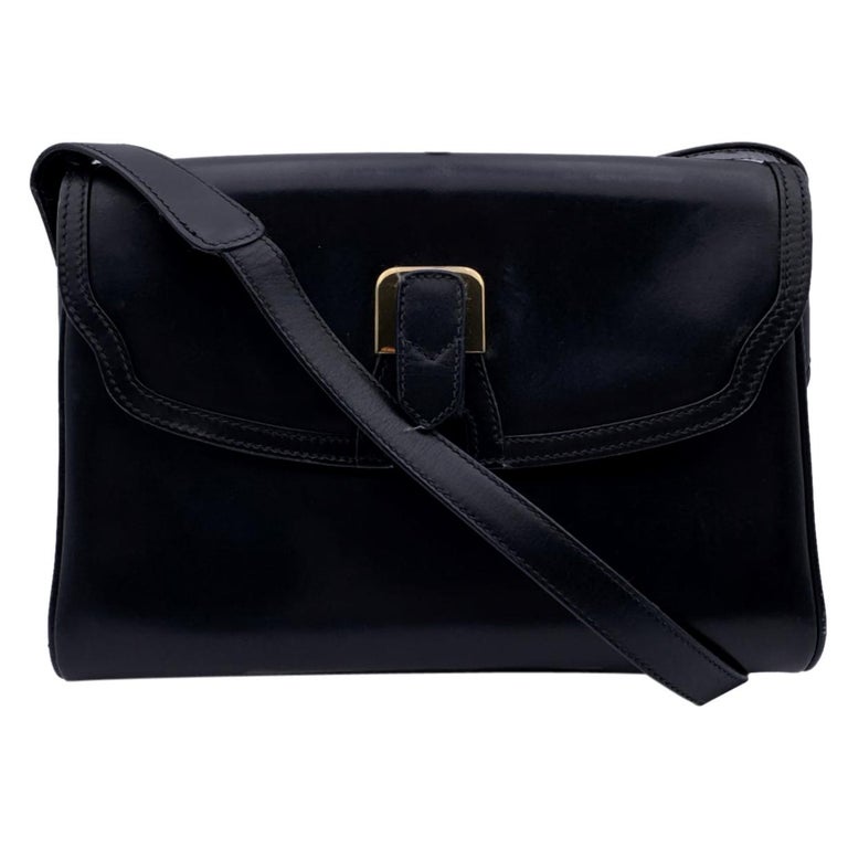 Gucci Vintage Black Leather Flap Shoulder Bag Crossbody For Sale at 1stDibs