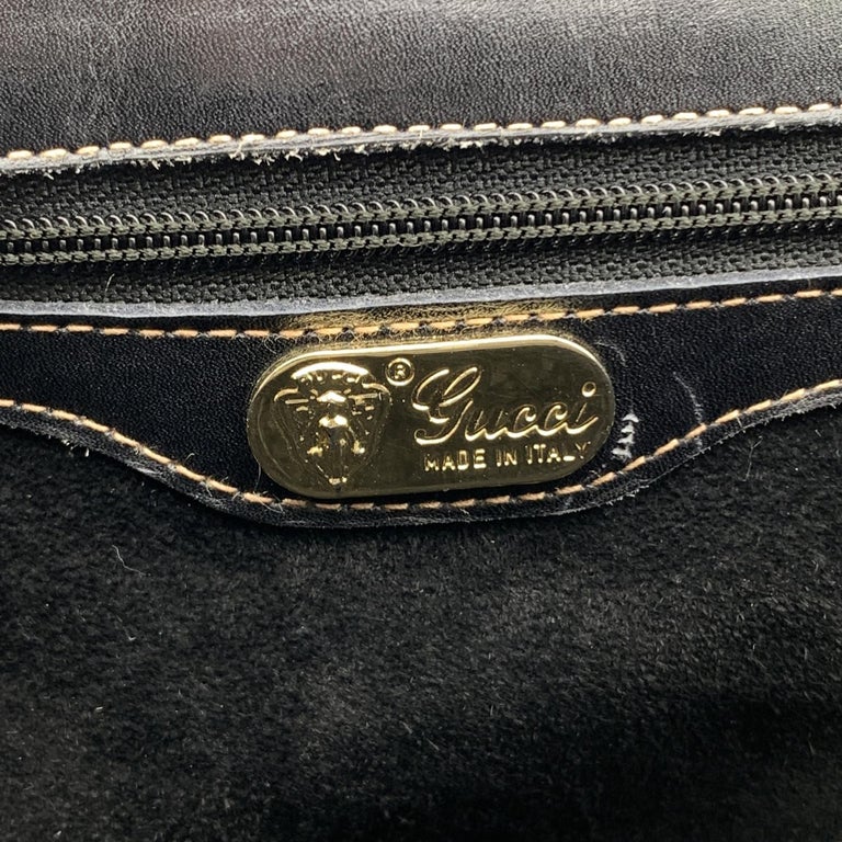 Gucci Vintage Black Leather Flap Shoulder Bag Messenger For Sale at 1stDibs