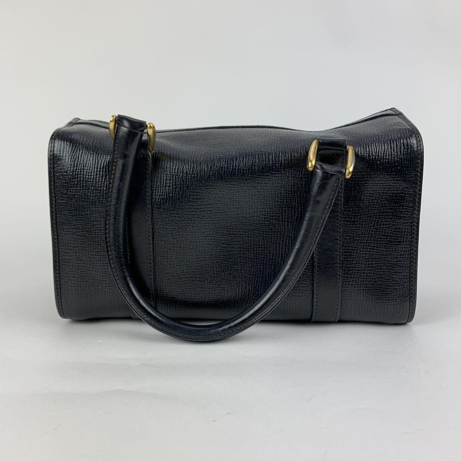 Women's Gucci Vintage Black Leather Handbag Satchel Top Handles Bag