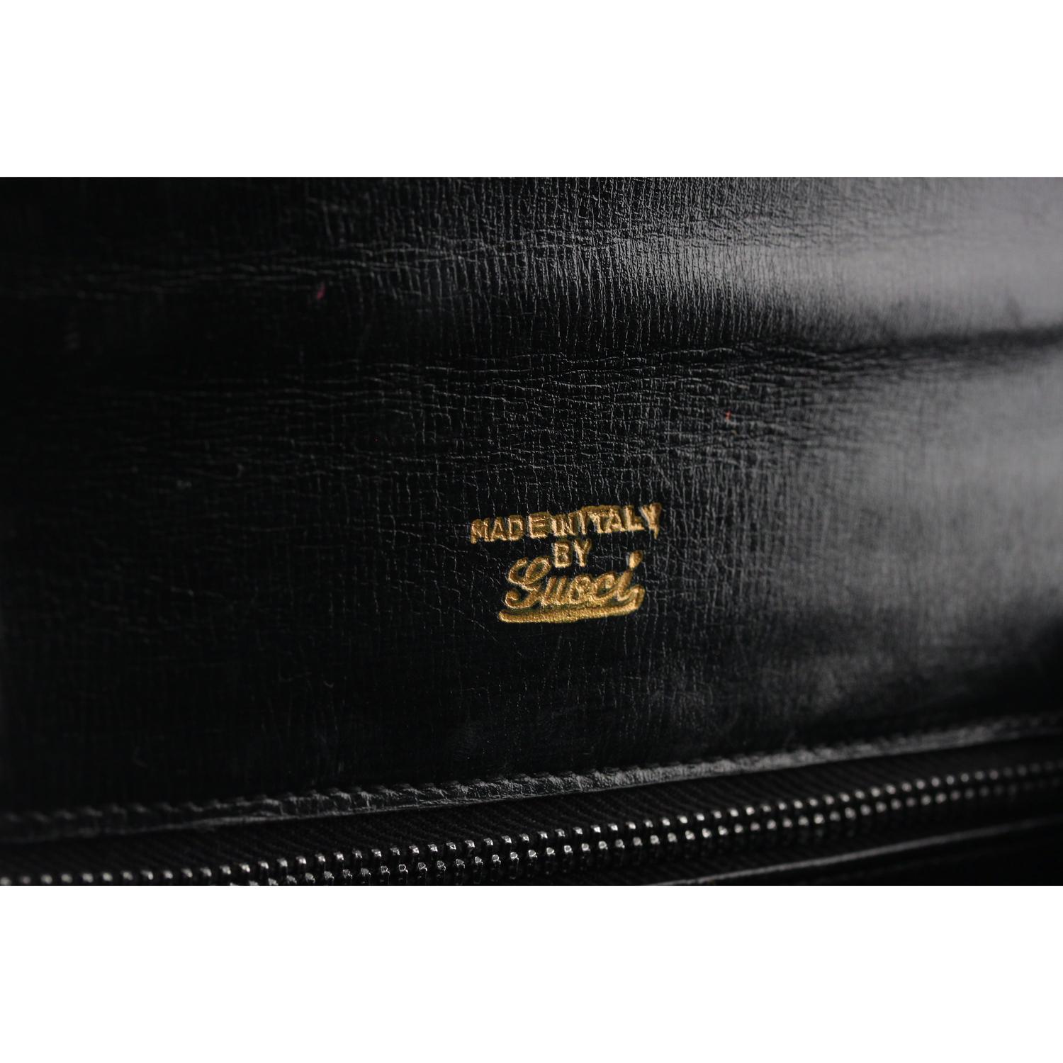 Schwarze Vintage-Handtasche aus Leder von Gucci mit Kettengriff 6
