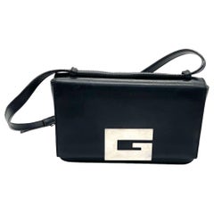 Gucci Vintage Borsa a tracolla in pelle nera con logo G quadrato gigante
