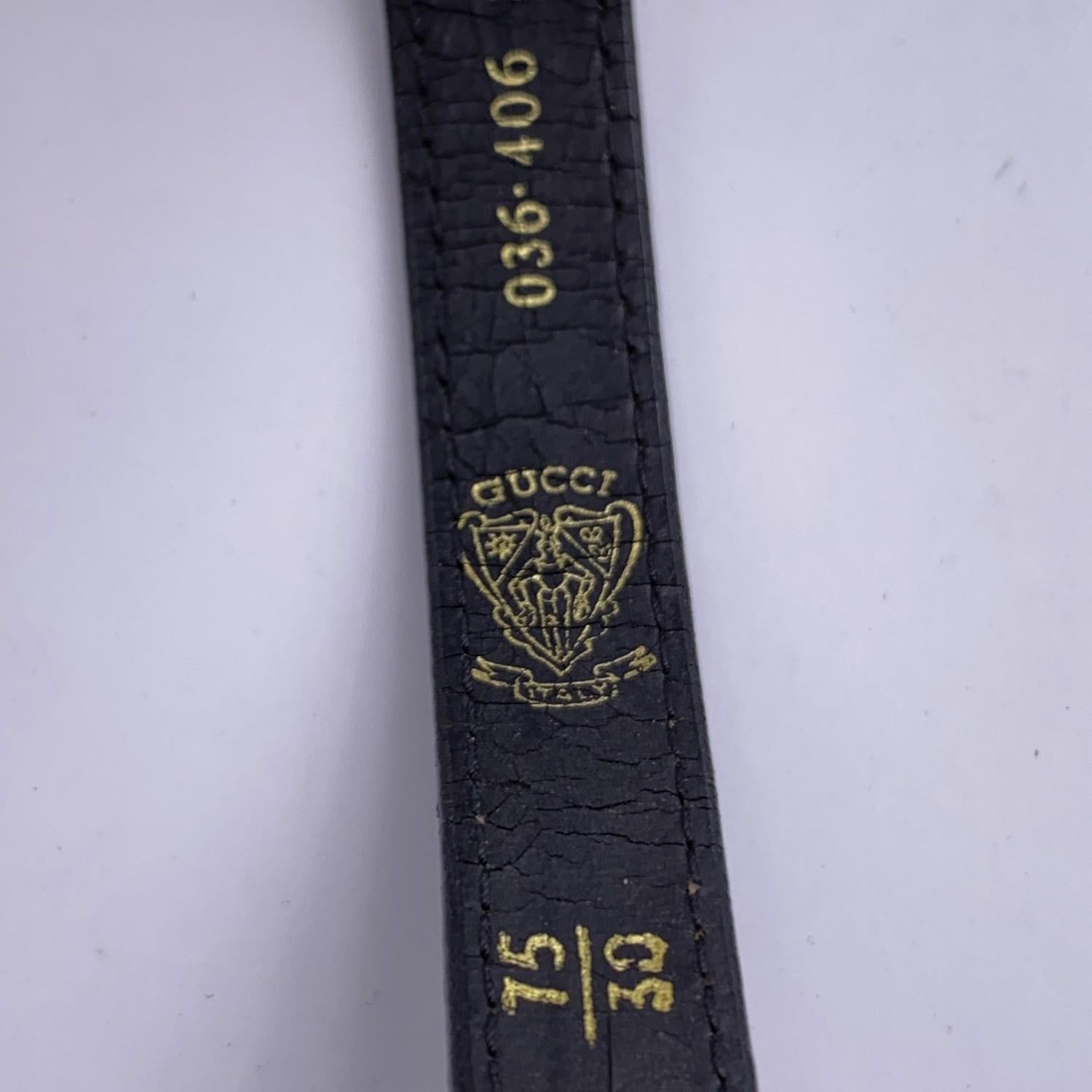 Gucci Vintage Black Leather Skinny Belt Gold GG Buckle Size 75/30 In Good Condition In Rome, Rome