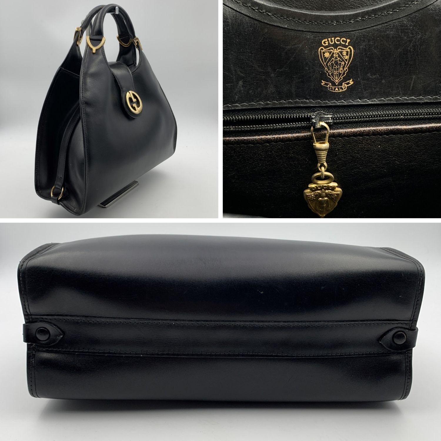 Gucci Vintage Black Leather Stirrup Hobo Bag Handbag In Good Condition In Rome, Rome