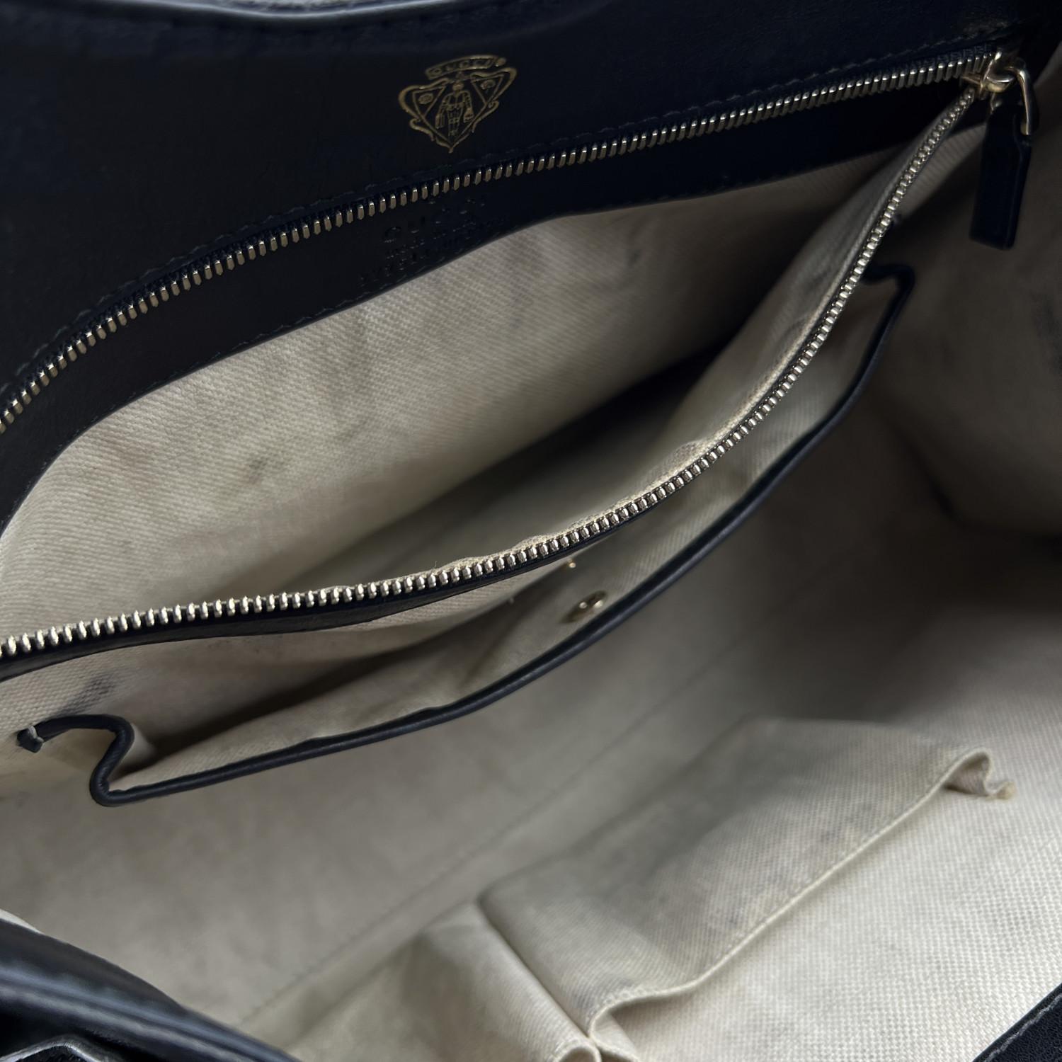 Gucci Vintage Black Leather Stirrup Hobo Bag Handbag Spur Closure 5