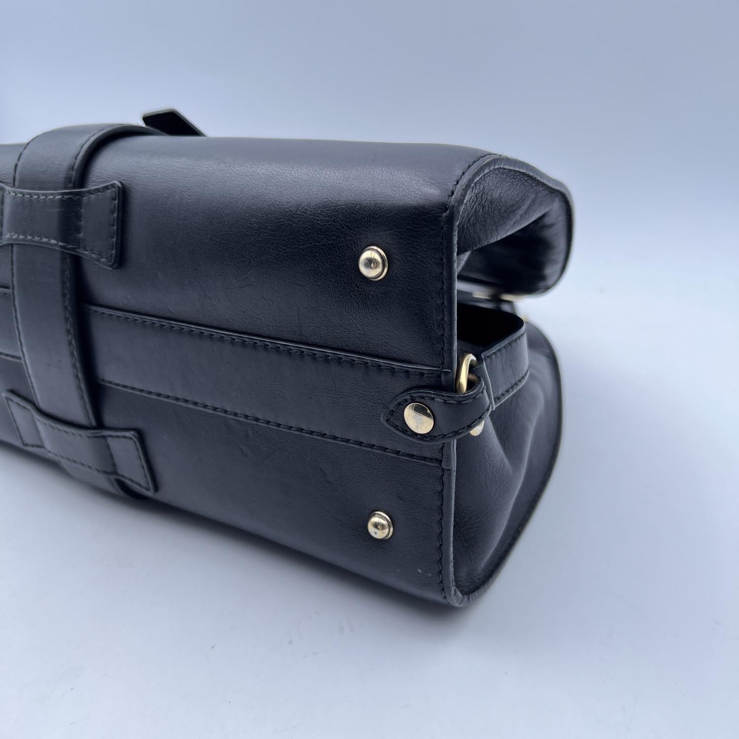Gucci Vintage Black Leather Stirrup Hobo Bag Handbag Spur Closure 2