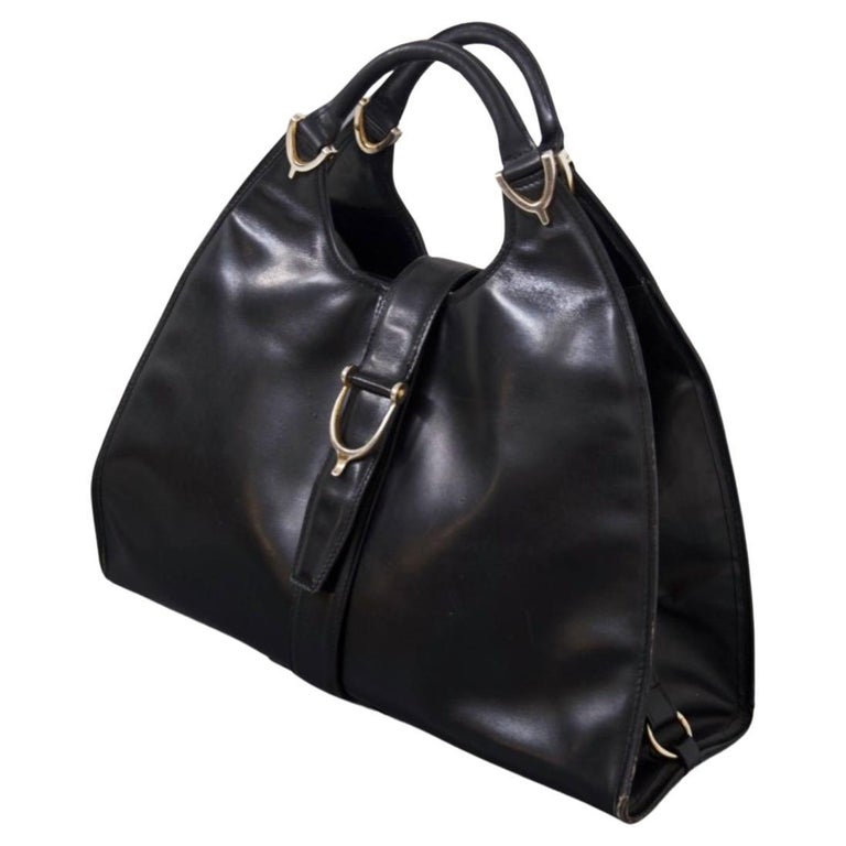Gucci Vintage Schwarze Steigbügel-Hobo-Handtasche aus Leder bei