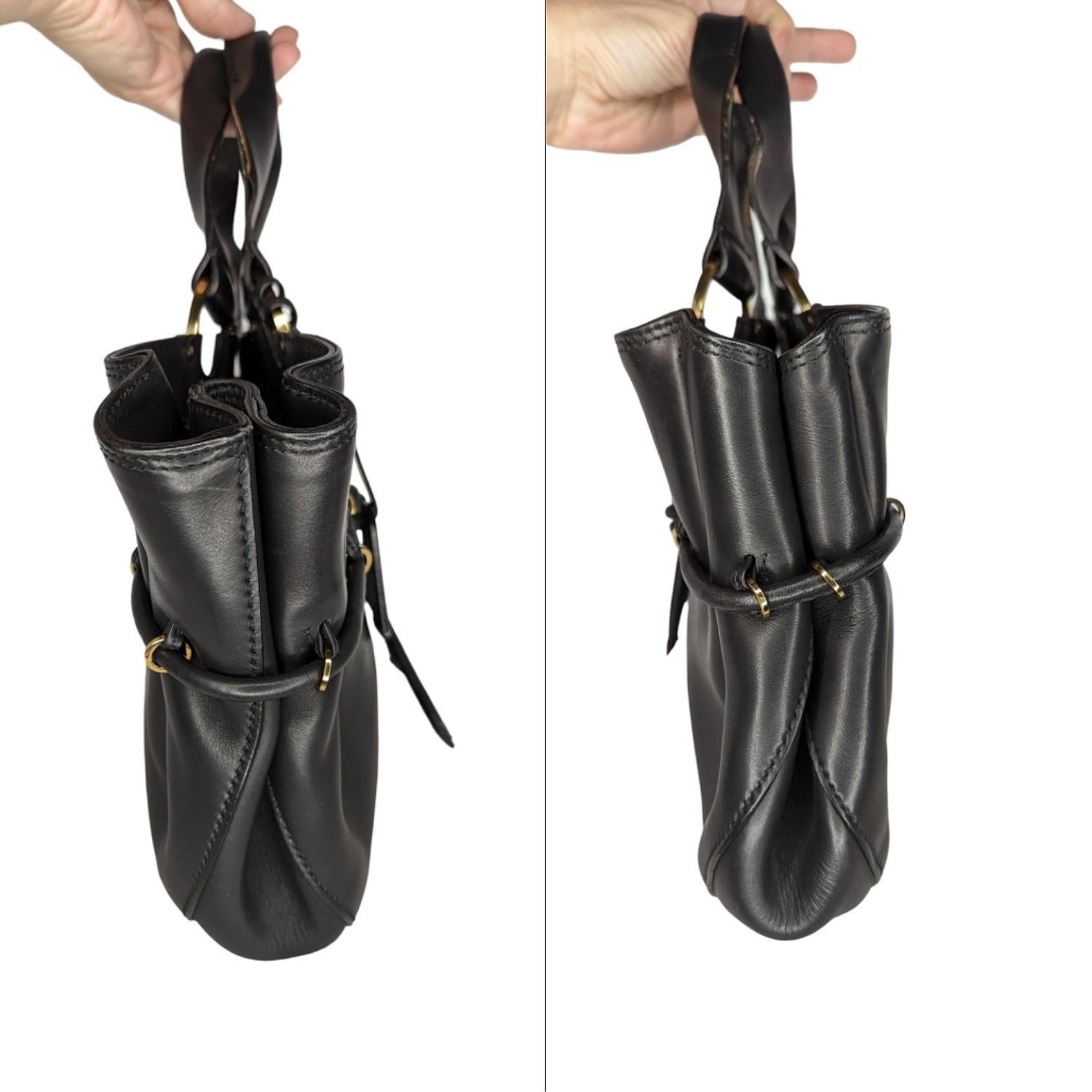 Women's or Men's Gucci Vintage Black Leather Top Handle Bag