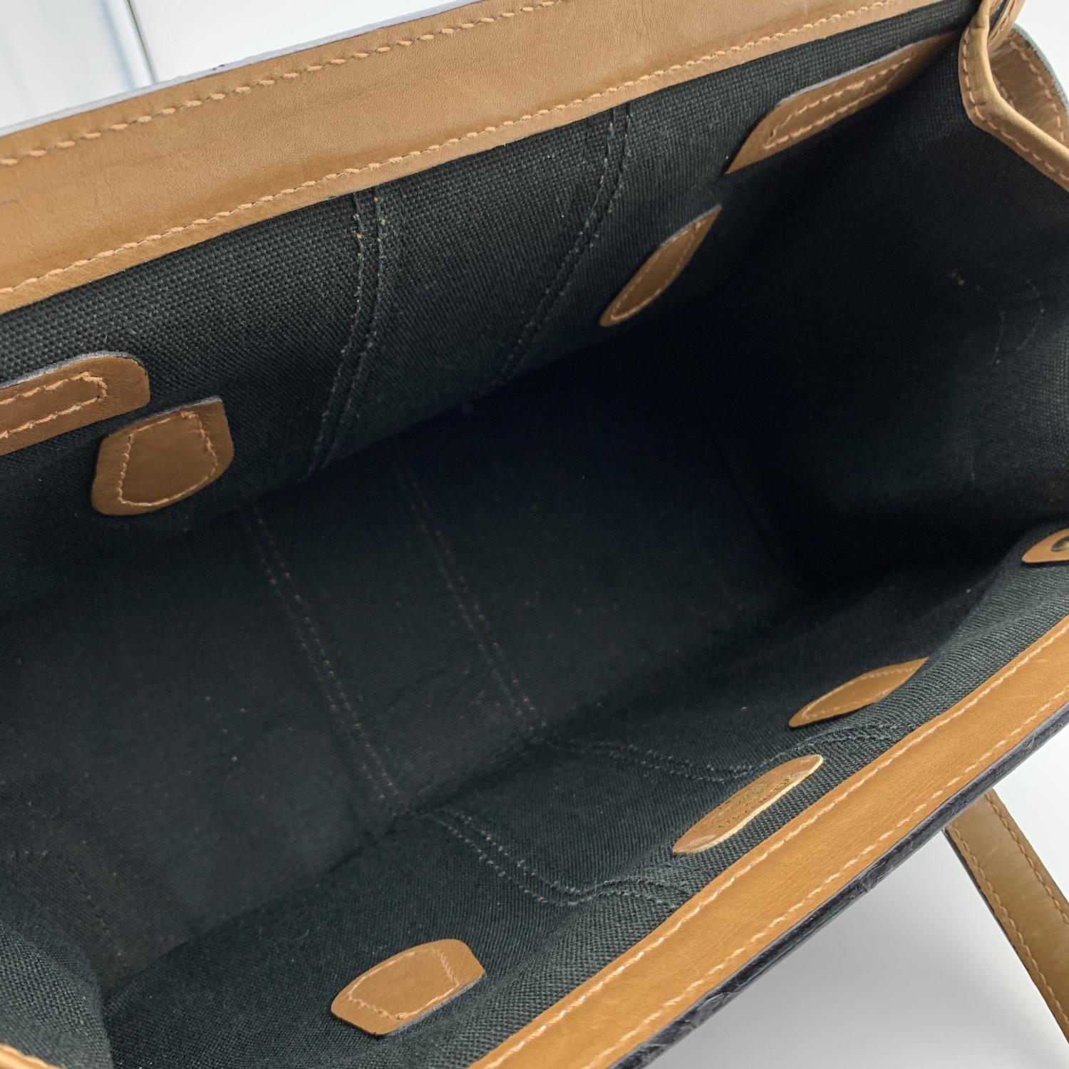 Gucci Vintage Schwarz Monogramm Canvas Satchel Handtasche mit Streifen 3