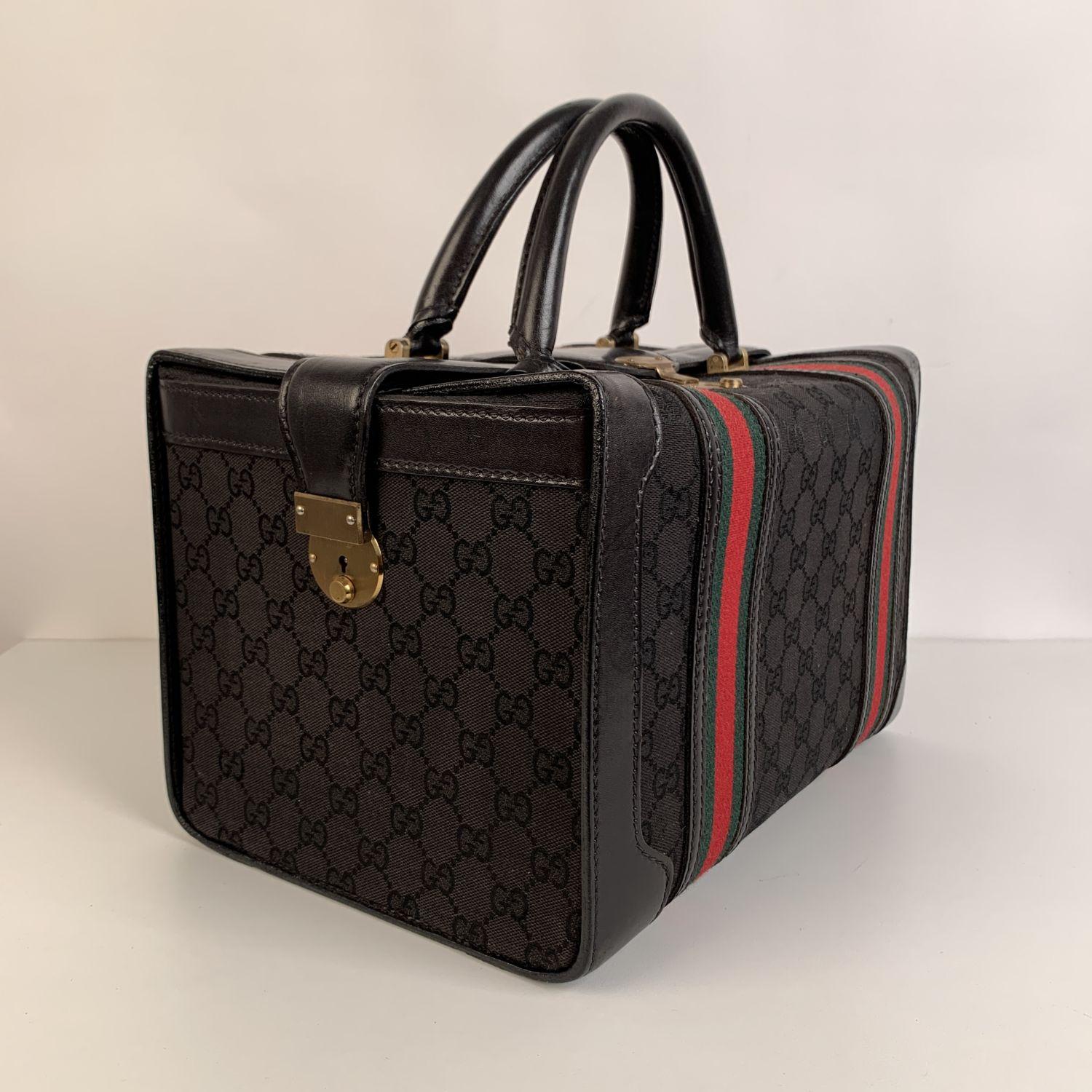gucci beauty bag black