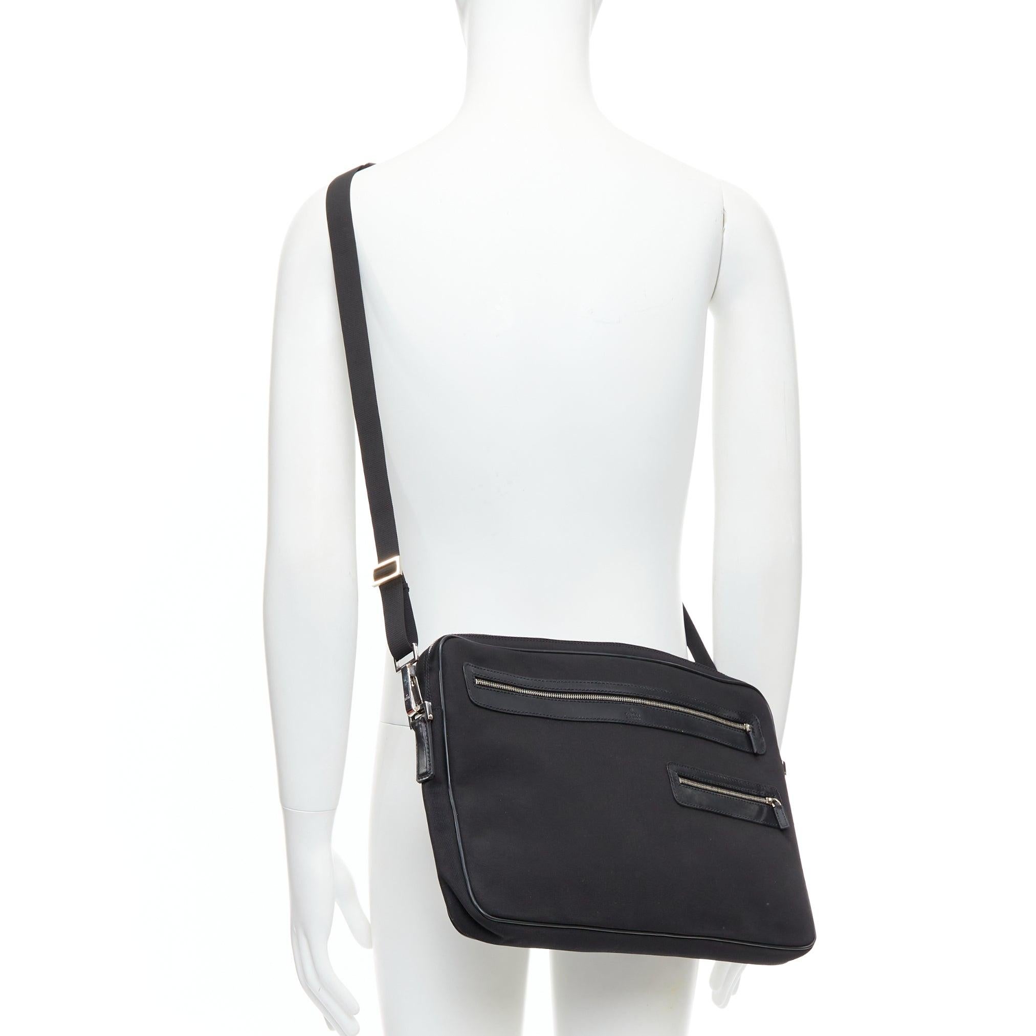 GUCCI VINTAGE negro nylon cuero recorte crossbody mensajero bolso del ordenador portátil
Referencia: PYCN/A00110
Marca: Gucci
Material: Nylon, cuero
Color: Negro, Plata
Patrón: Sólido
Cierre: cremallera
Forro: Tejido negro
Detalles adicionales: La