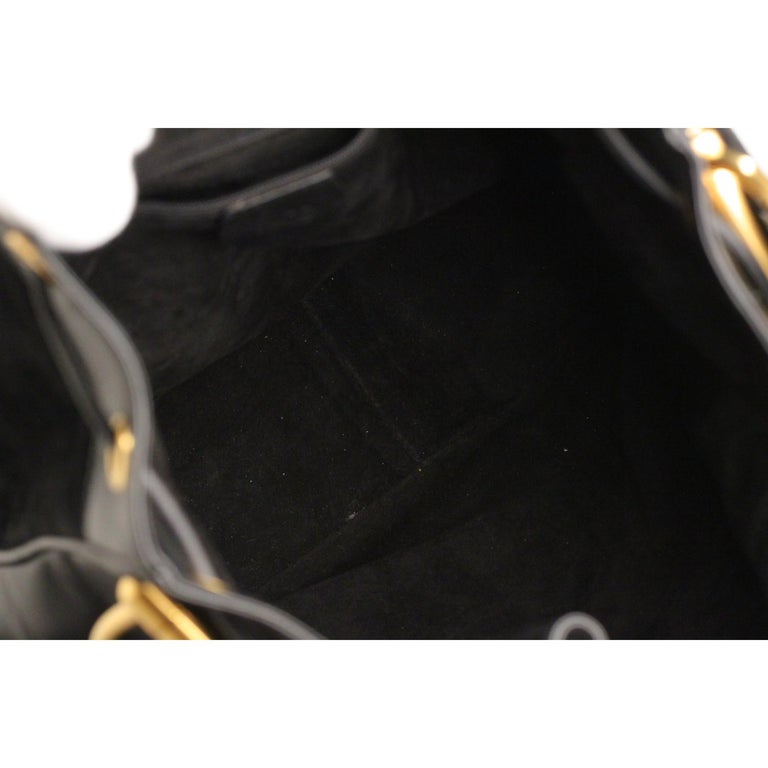Gucci Vintage Black Suede Horsebit Drawstring Bucket Bag For Sale at 1stdibs