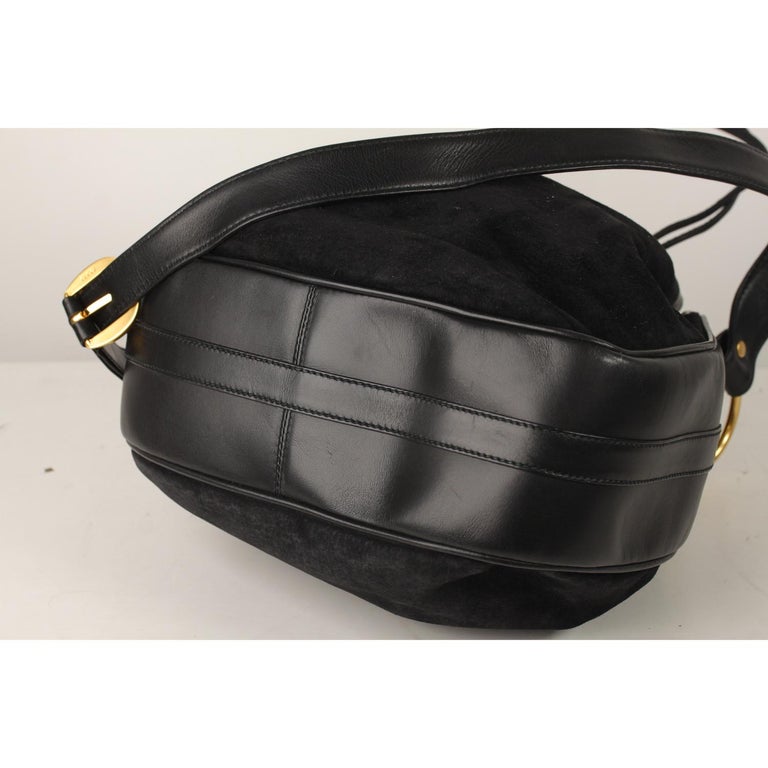 Gucci Vintage Black Suede Horsebit Drawstring Bucket Bag For Sale at ...