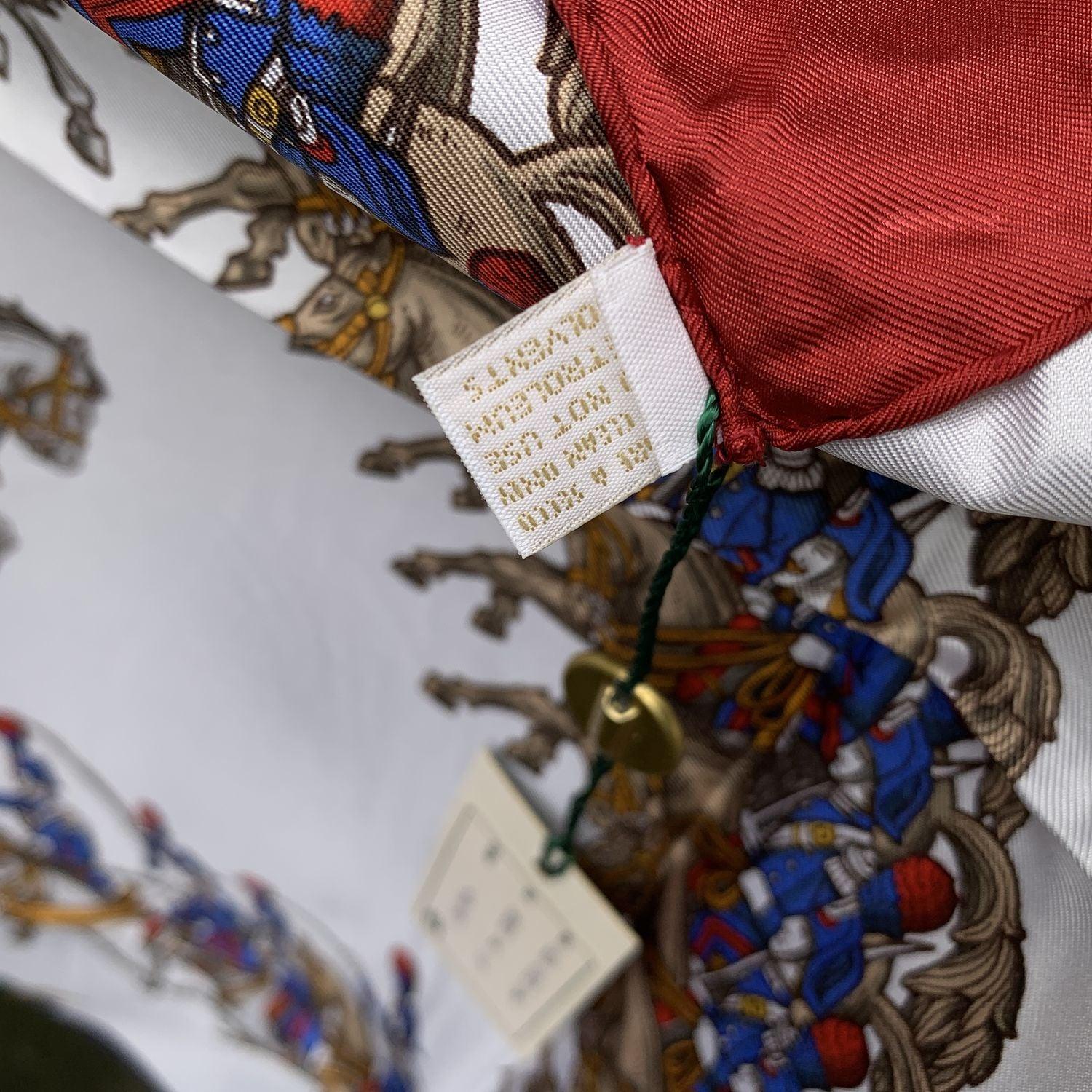 Gucci Vintage Blue and Red Carabinieri Equestrian Silk Scarf In Excellent Condition For Sale In Rome, Rome