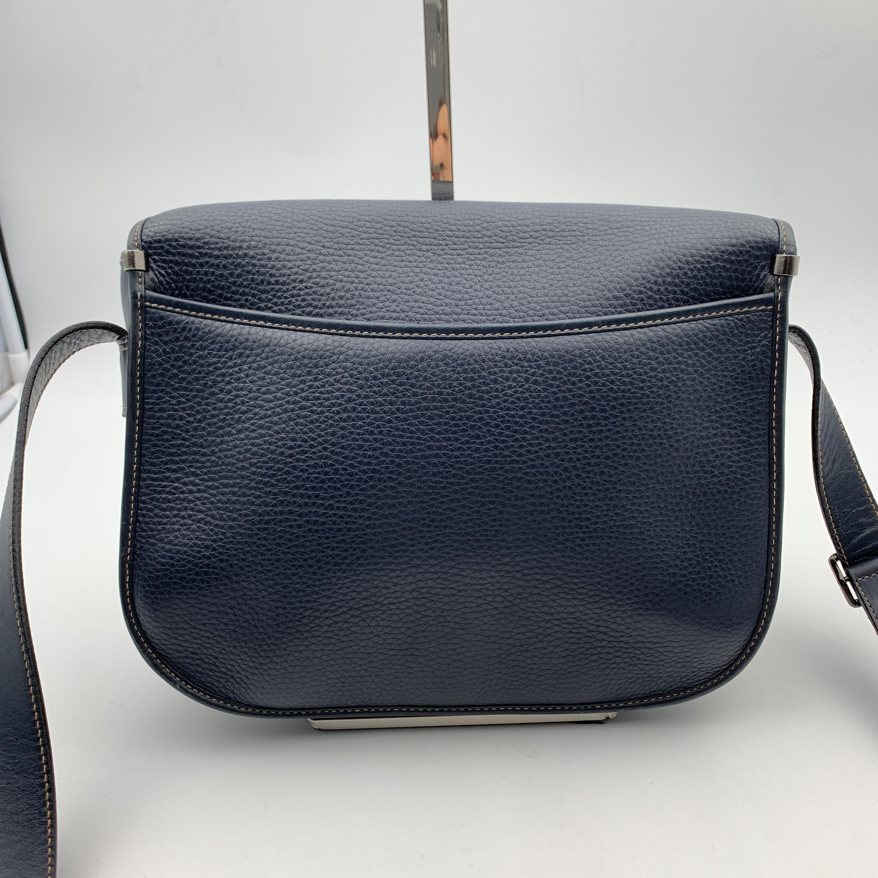 Black Gucci Vintage Blue Leather Flap Crossbody Messenger Bag
