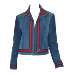 Gucci Vintage Blaue Wildlederjacke mit rotem, marineblauem Webbesatz