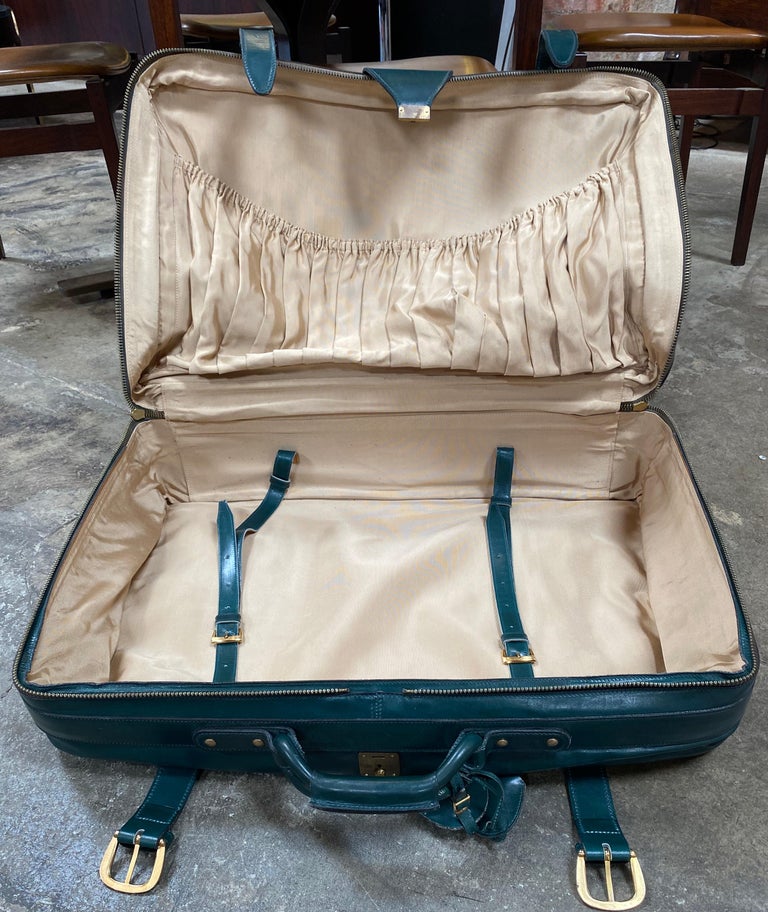 Vintage Travel Luggage - Set of 5