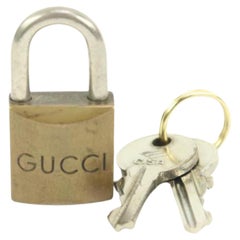 Gucci Vintage Brass Lock and Key Set Cadena Padlock Bag Charm 17g34s
