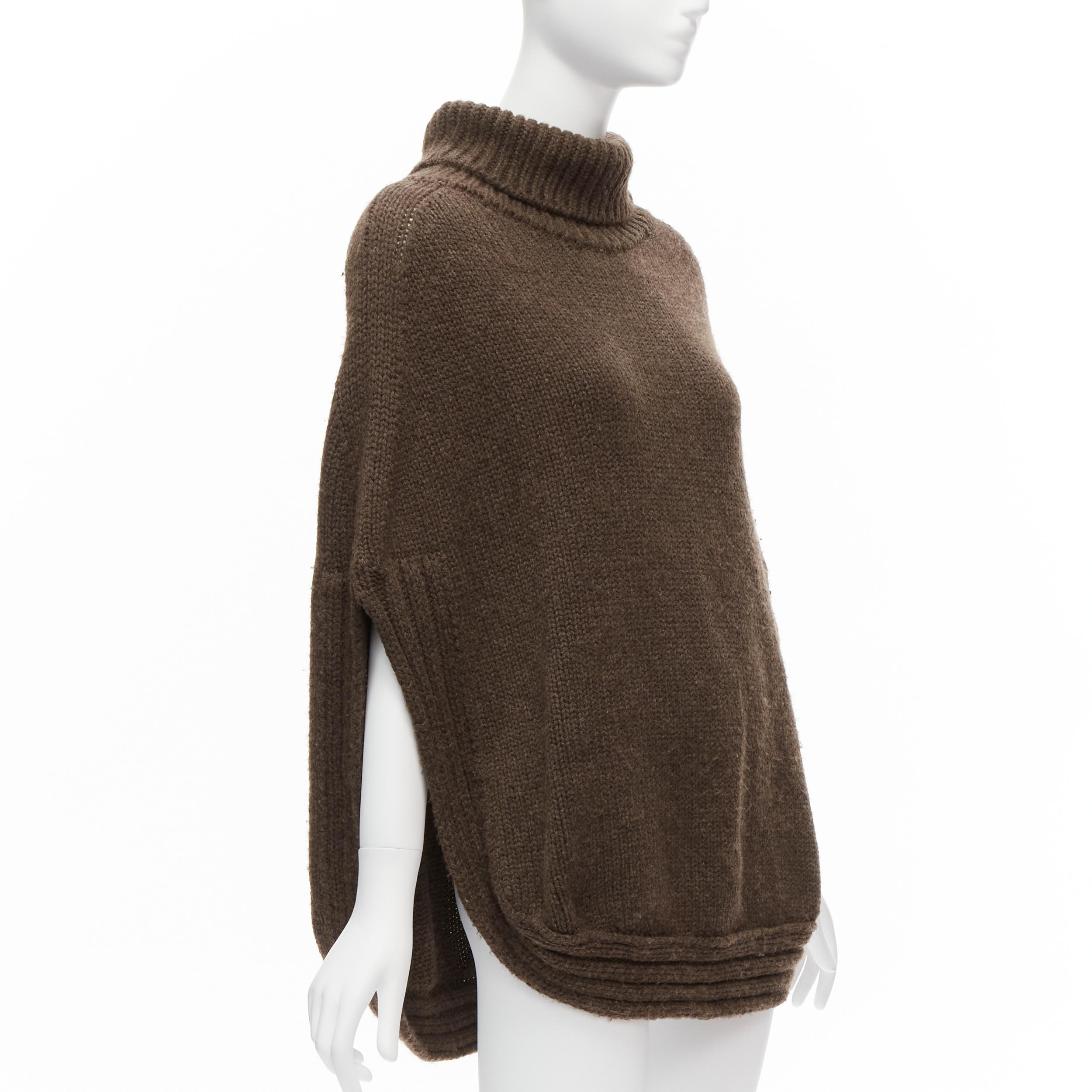 GUCCI Vintage brown 100% camel hair turtleneck circle poncho top L In Good Condition For Sale In Hong Kong, NT