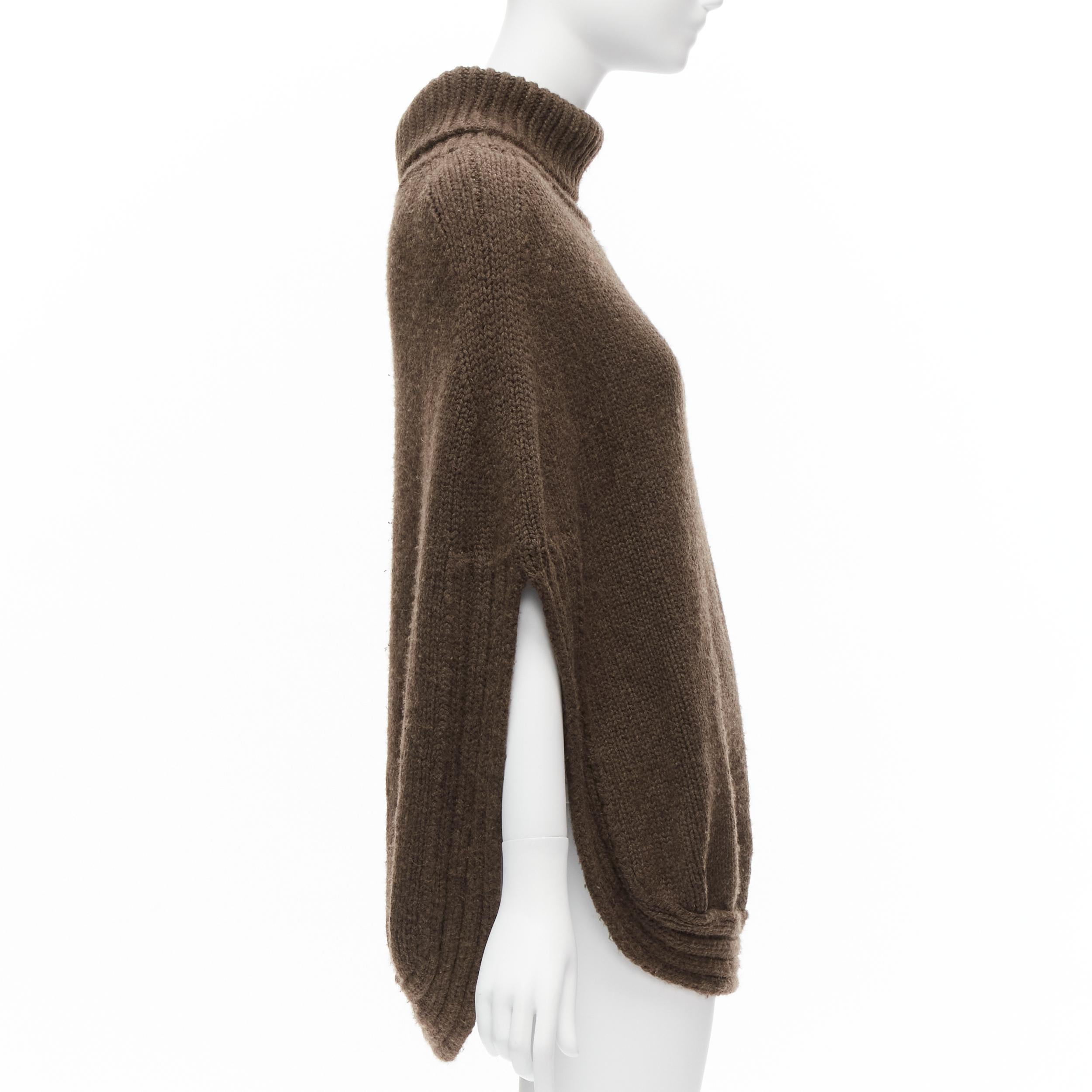 GUCCI Vintage brown 100% camel hair turtleneck circle poncho top L In Good Condition In Hong Kong, NT